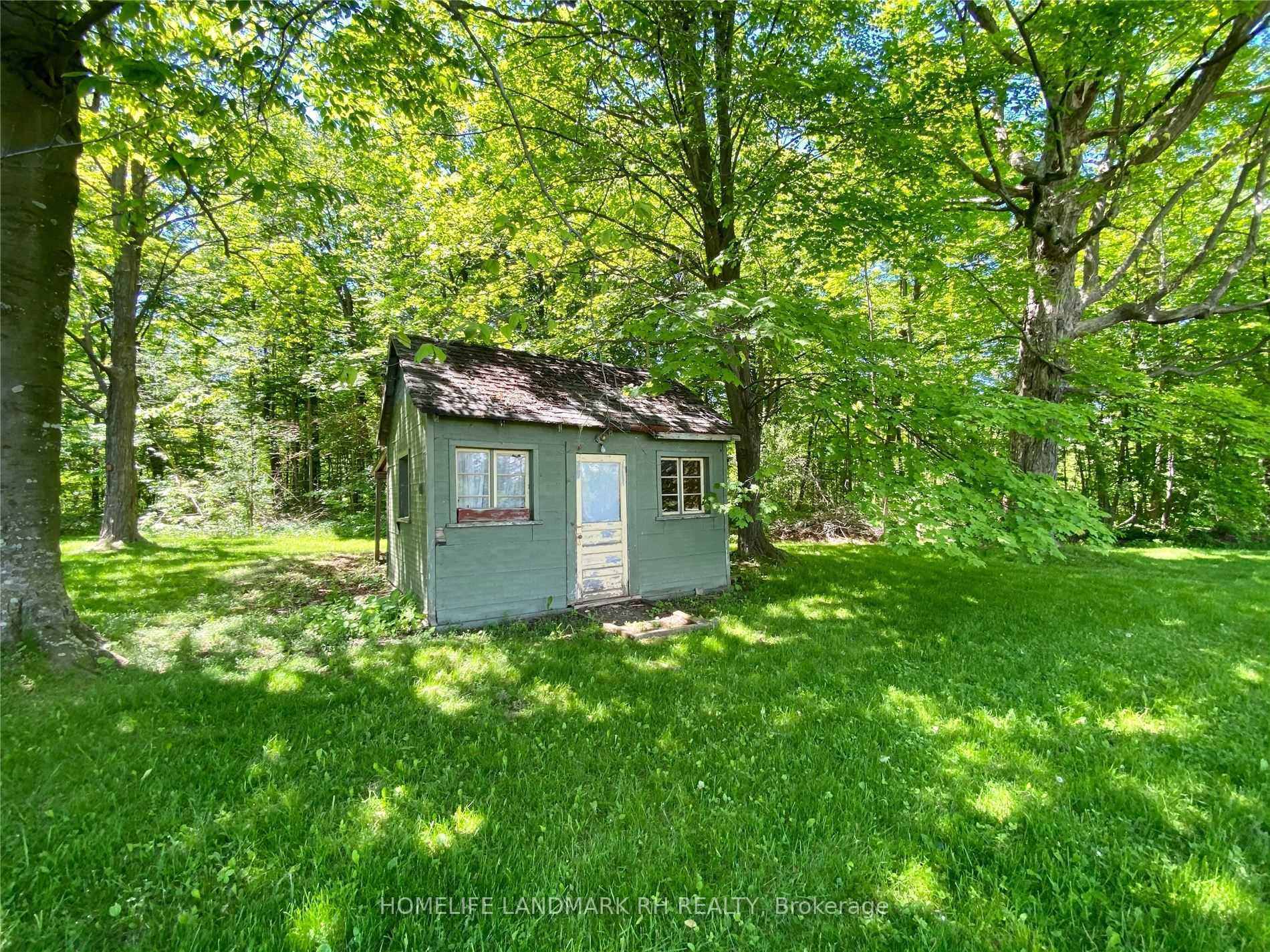 Photo 23 of Unit 101, 25066 Commodore Road, Brock, Beaverton — HOMEH