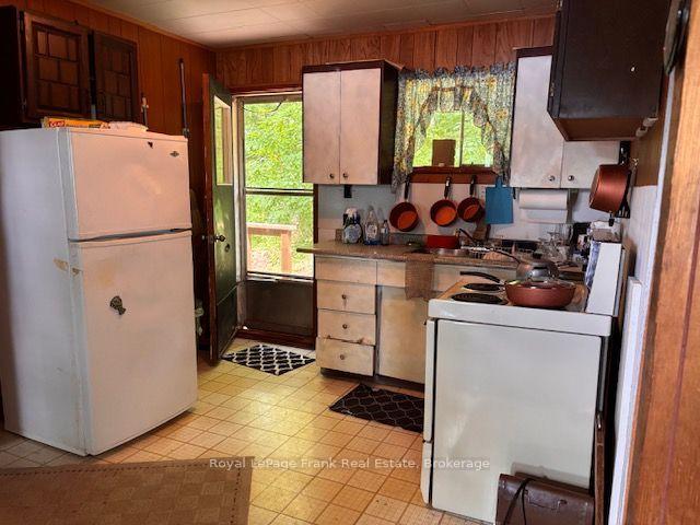 Photo 11 of 275 Faradale Drive, Faraday — HOMEH