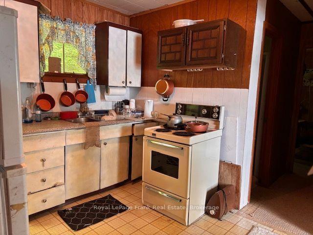 Photo 12 of 275 Faradale Drive, Faraday — HOMEH