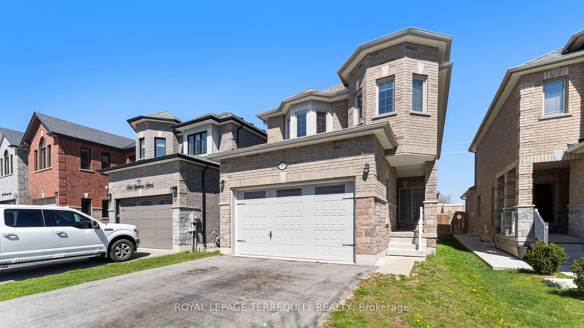 Photo 2 of 1818 Lamstone Street, Innisfil, Alcona — HOMEH