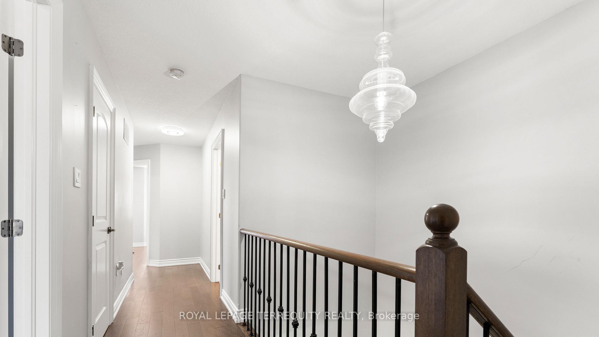 Photo 13 of 1818 Lamstone Street, Innisfil, Alcona — HOMEH