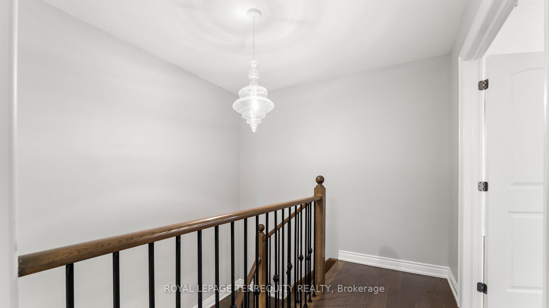 Photo 14 of 1818 Lamstone Street, Innisfil, Alcona — HOMEH