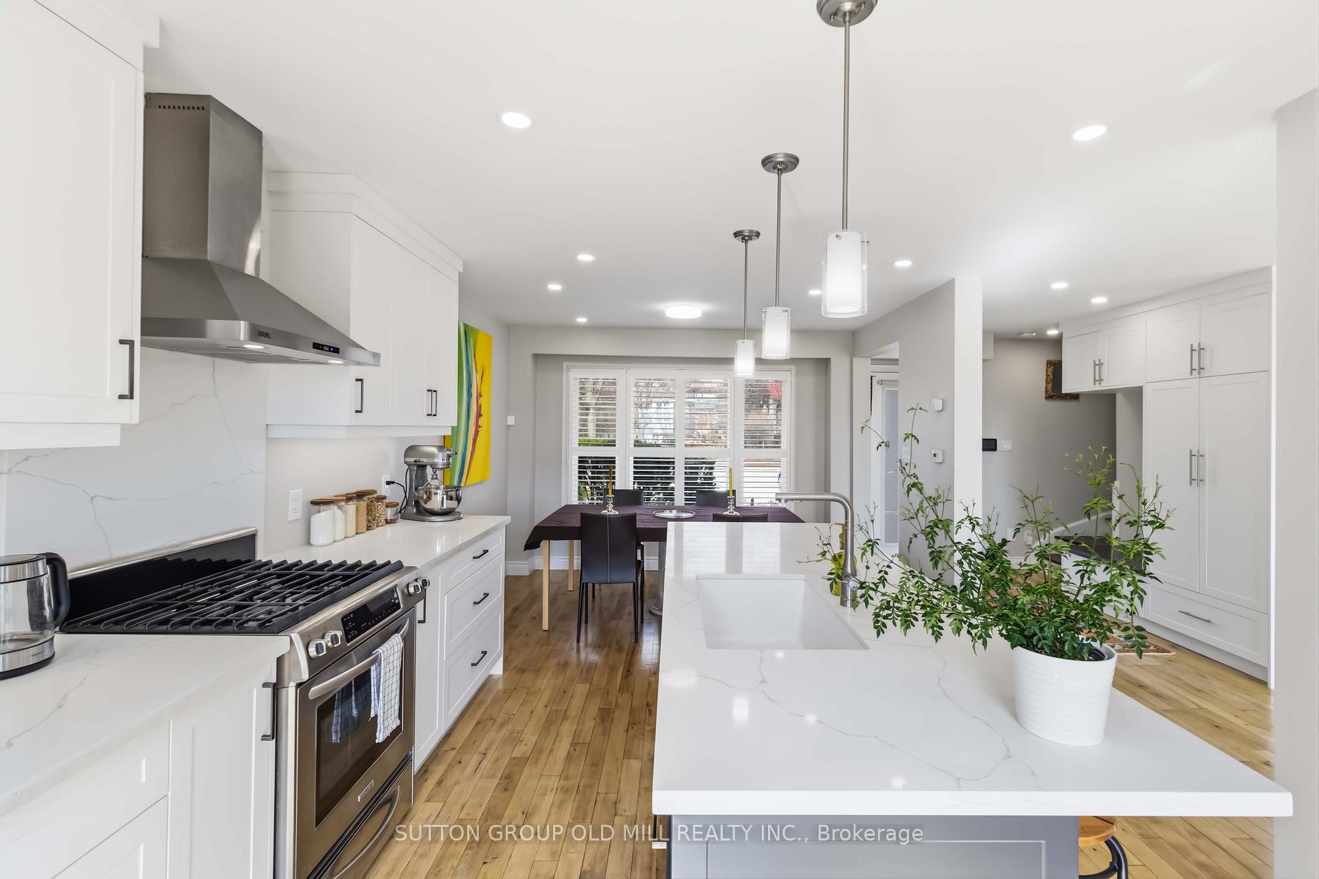 Photo 6 of 2811 Constable Road, Mississauga, Clarkson — HOMEH