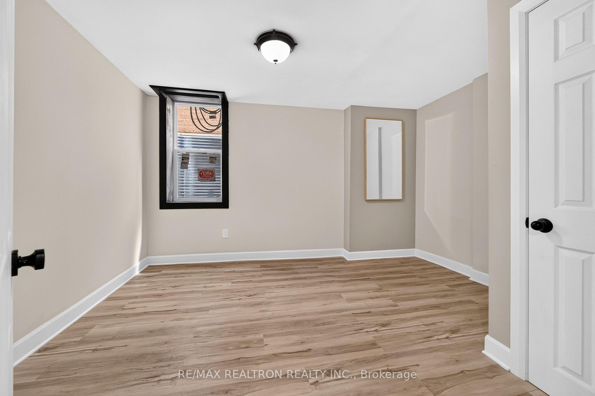 Photo 16 of 40 Carr Drive, Ajax, Central — HOMEH