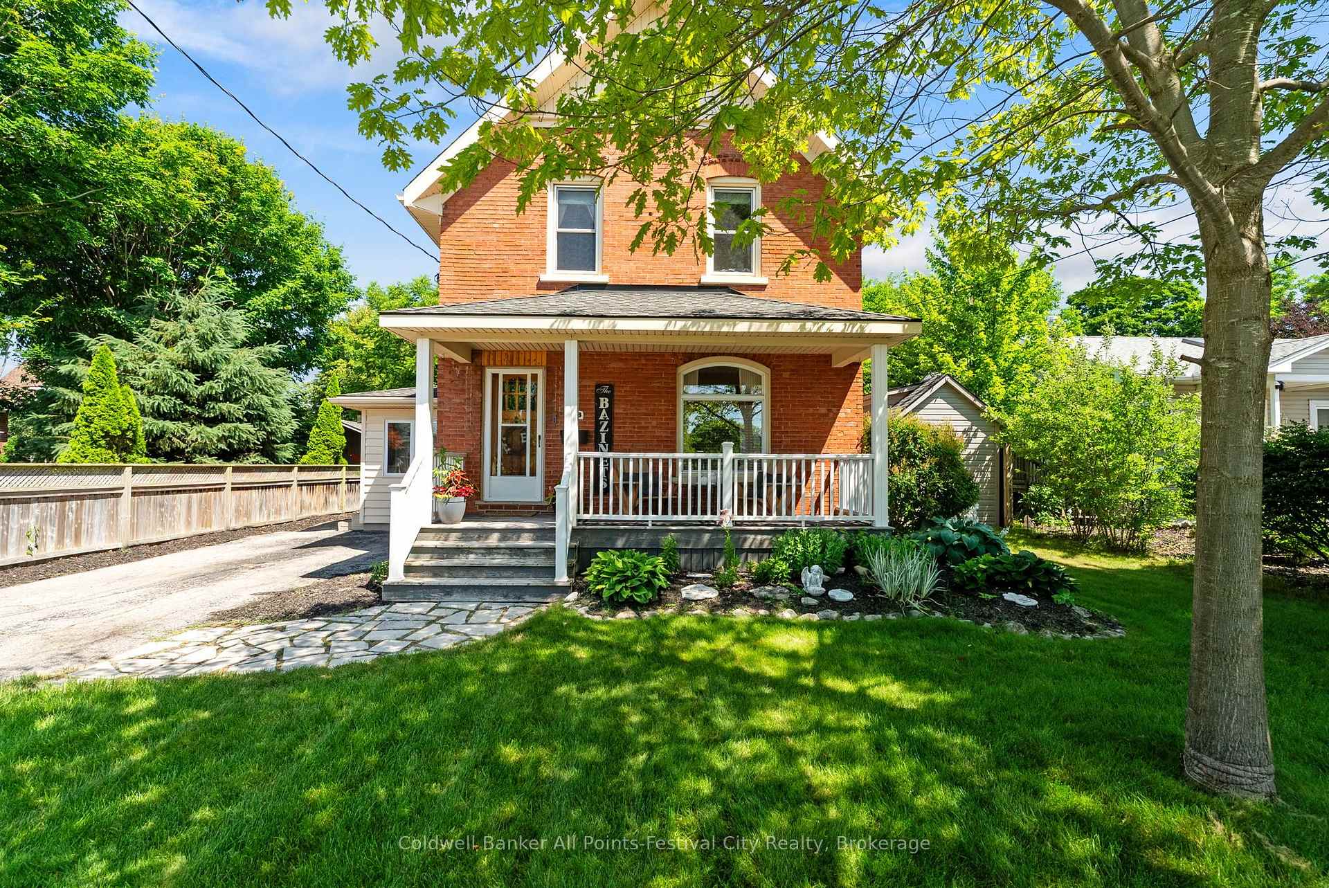 Photo 1 of 153 Park Street, Goderich, Goderich (Town) — HOMEH
