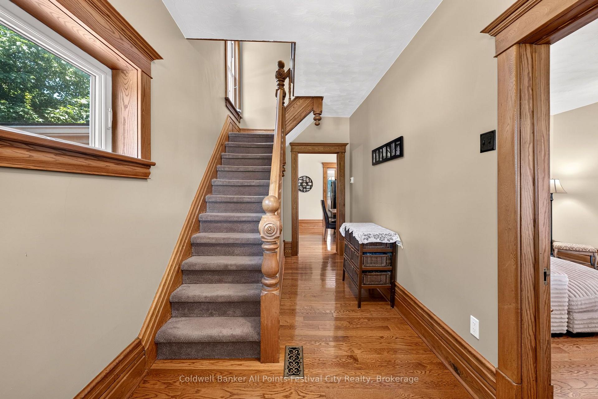 Photo 7 of 153 Park Street, Goderich, Goderich (Town) — HOMEH