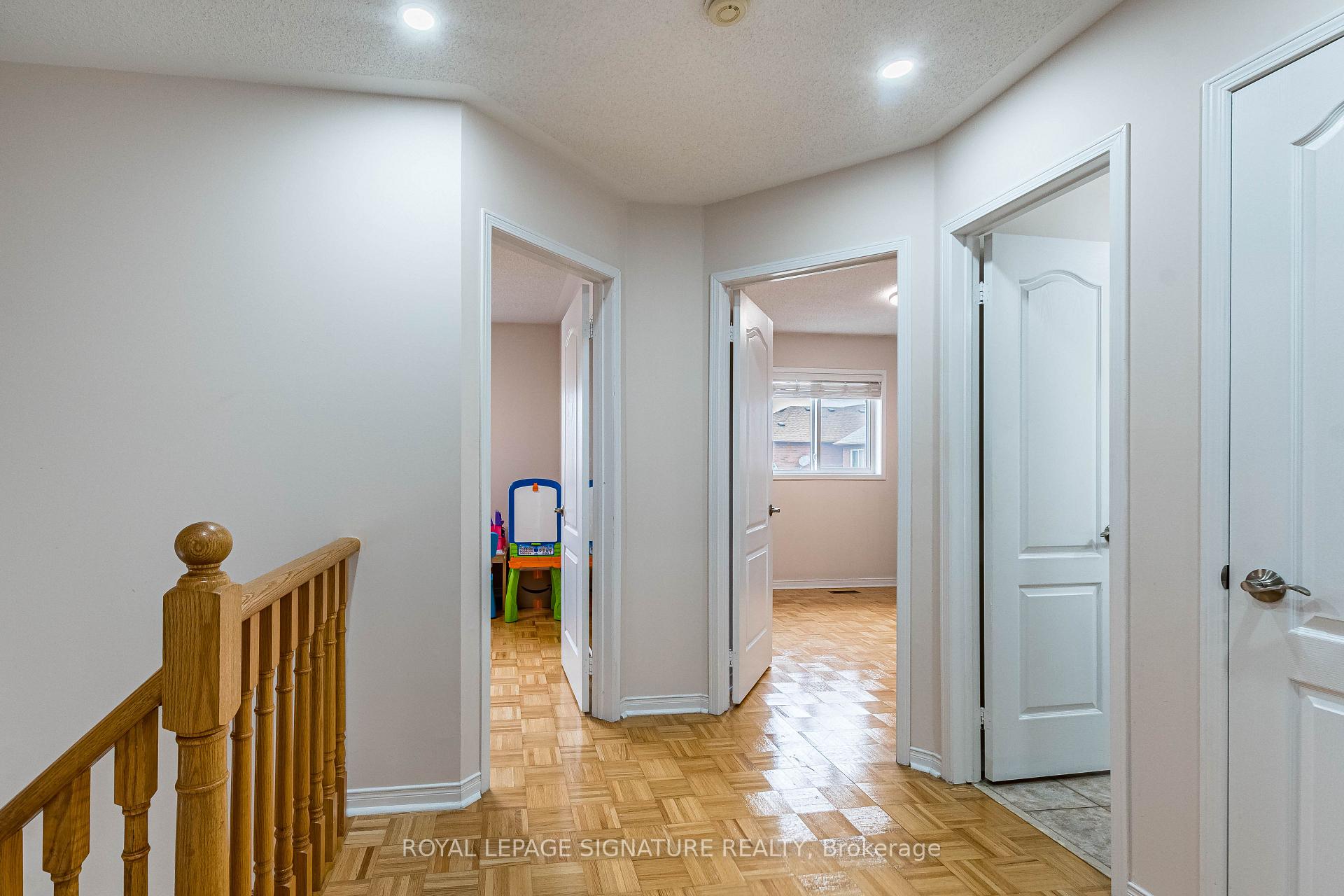 Photo 32 of 35 Whitehouse Crescent, Brampton, Bram East — HOMEH