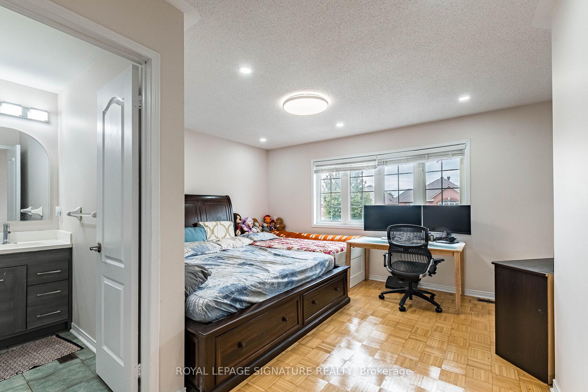 Photo 35 of 35 Whitehouse Crescent, Brampton, Bram East — HOMEH
