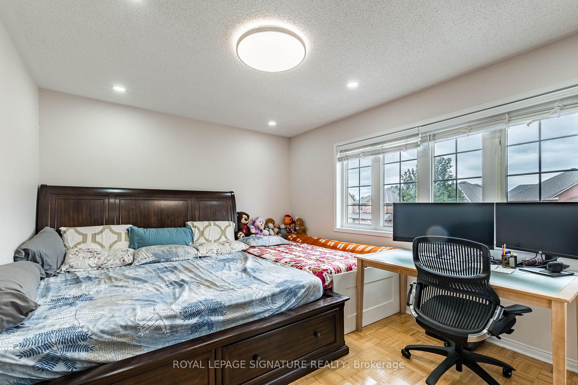 Photo 36 of 35 Whitehouse Crescent, Brampton, Bram East — HOMEH
