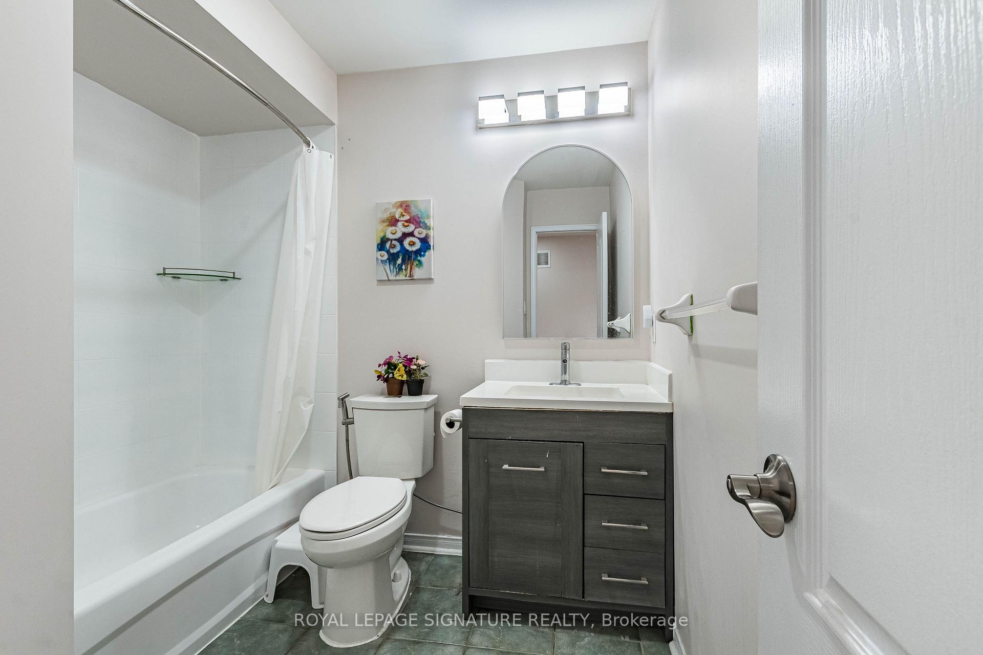Photo 41 of 35 Whitehouse Crescent, Brampton, Bram East — HOMEH