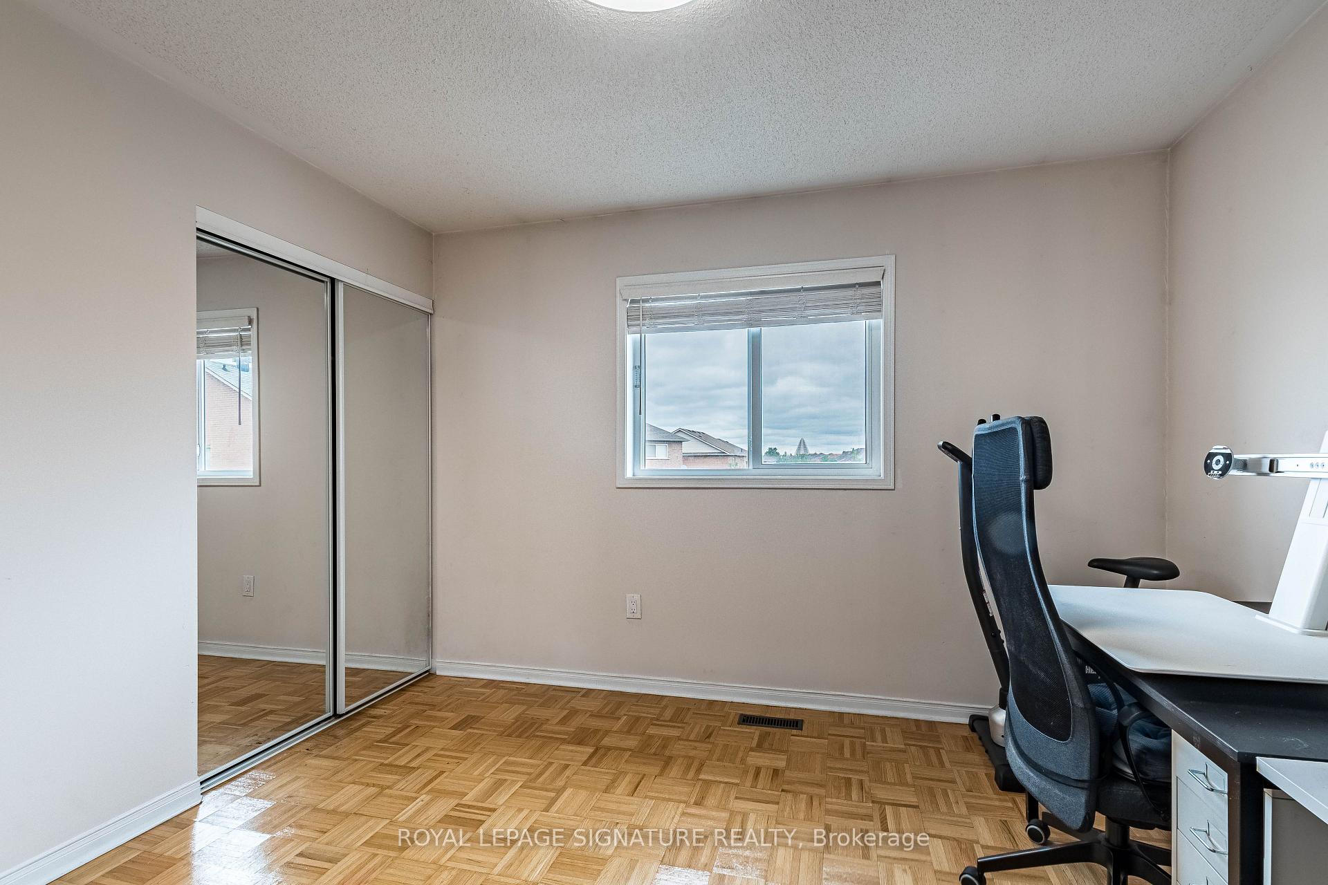 Photo 45 of 35 Whitehouse Crescent, Brampton, Bram East — HOMEH