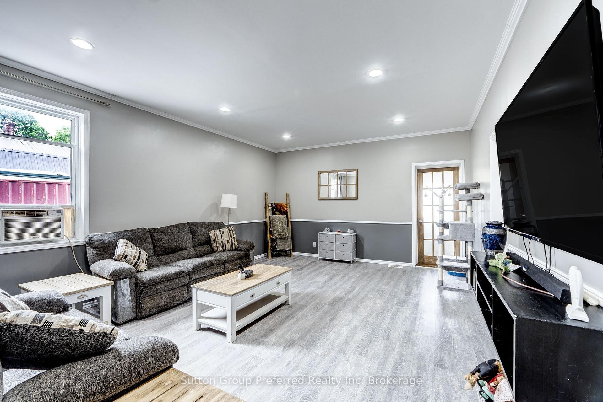 Photo 13 of 685744 Main Street, Norwich, Eastwood — HOMEH