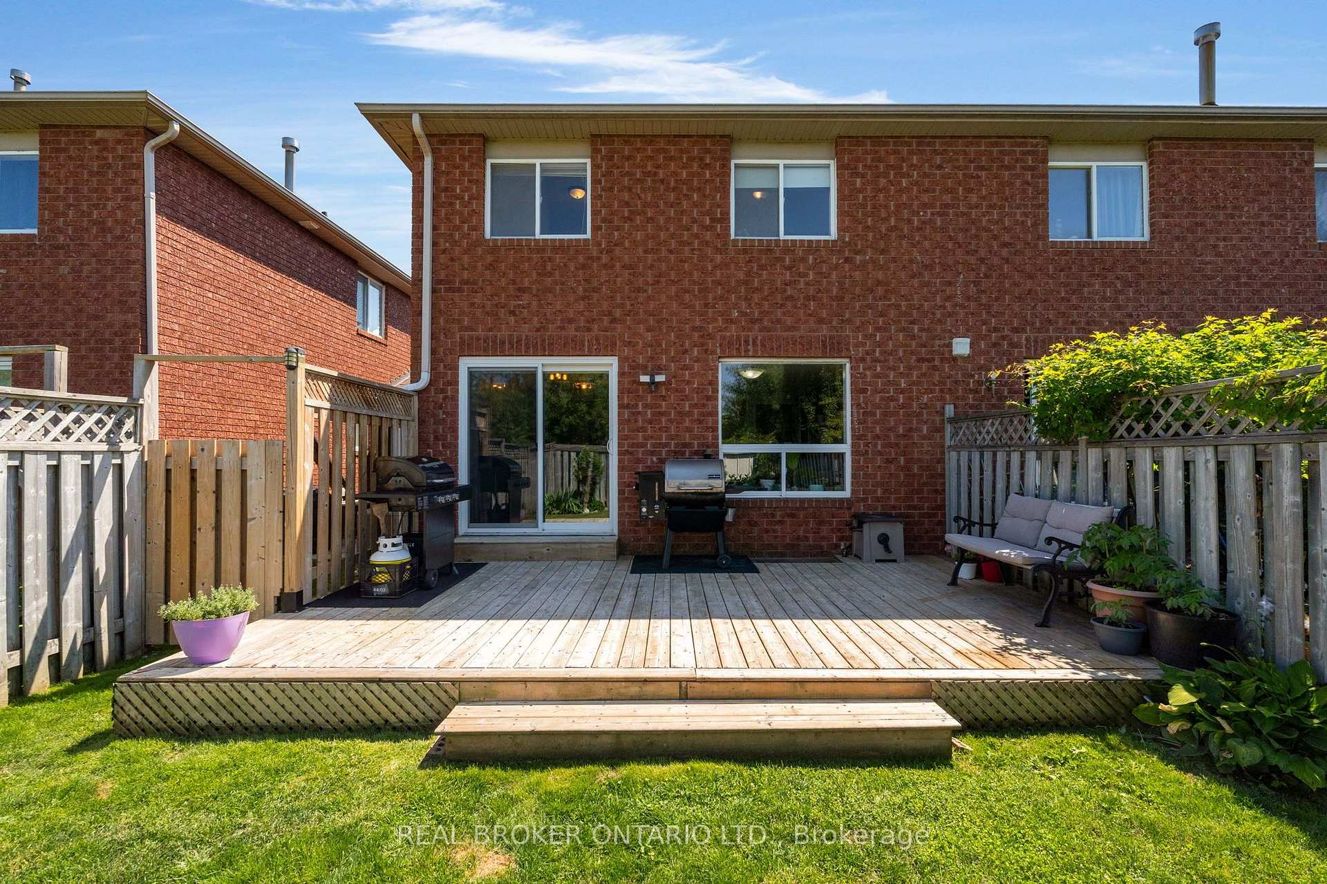 Photo 13 of 166 Tunbridge Road, Barrie, Georgian Drive — HOMEH