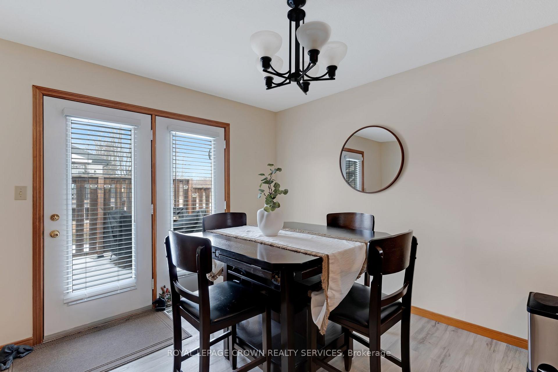 Photo 14 of 15 Erin Court, Aylmer — HOMEH