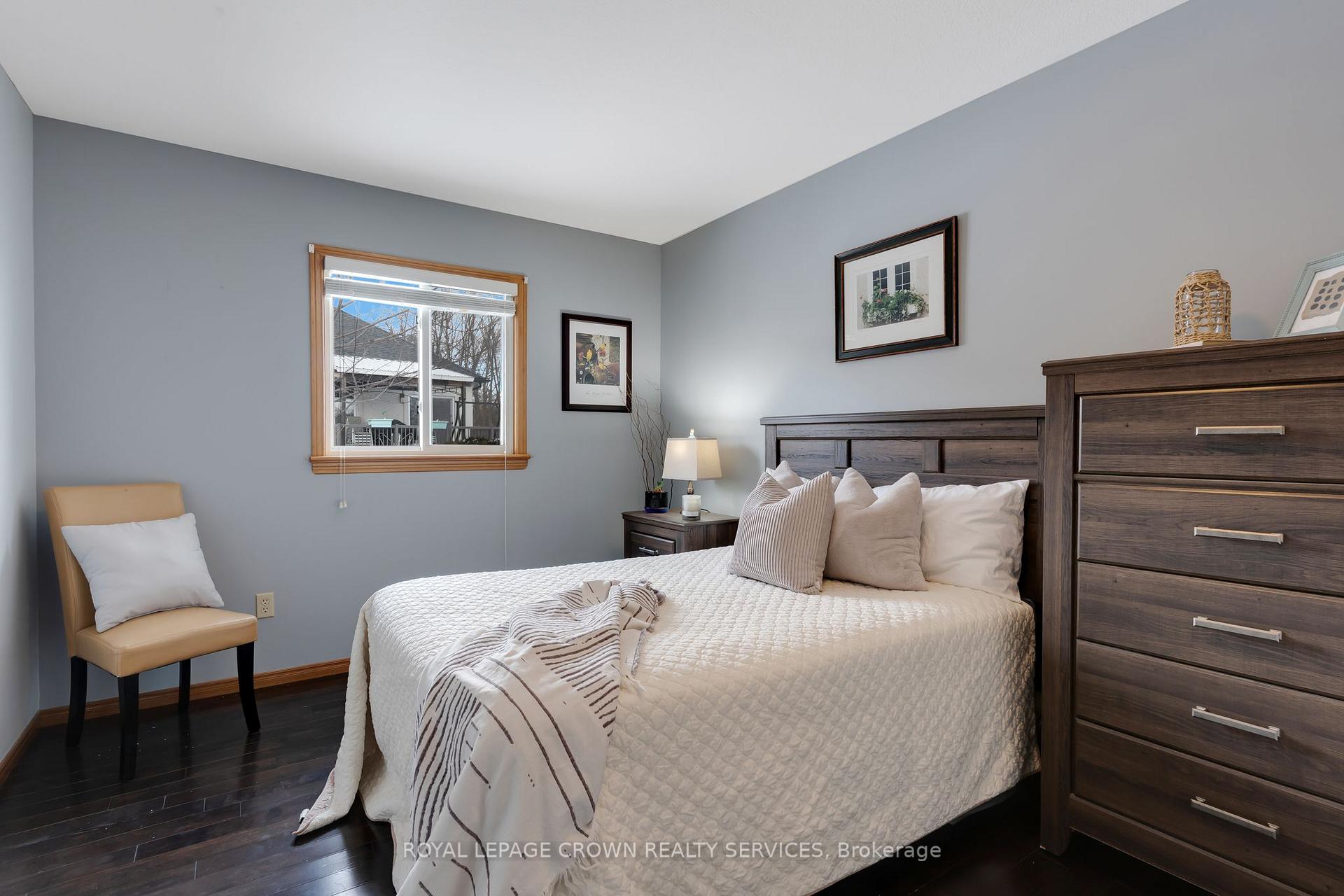 Photo 17 of 15 Erin Court, Aylmer — HOMEH