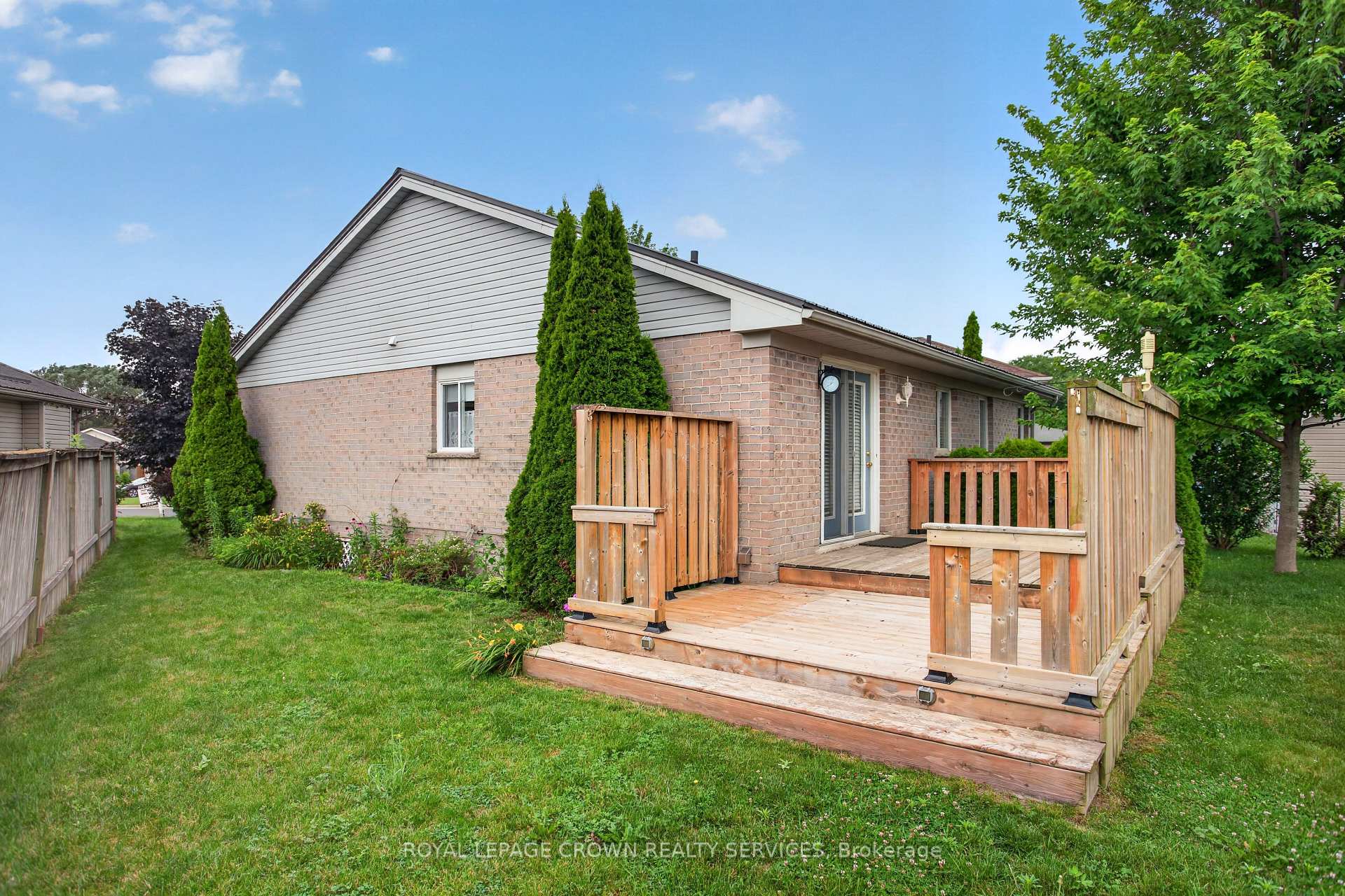 Photo 45 of 15 Erin Court, Aylmer — HOMEH