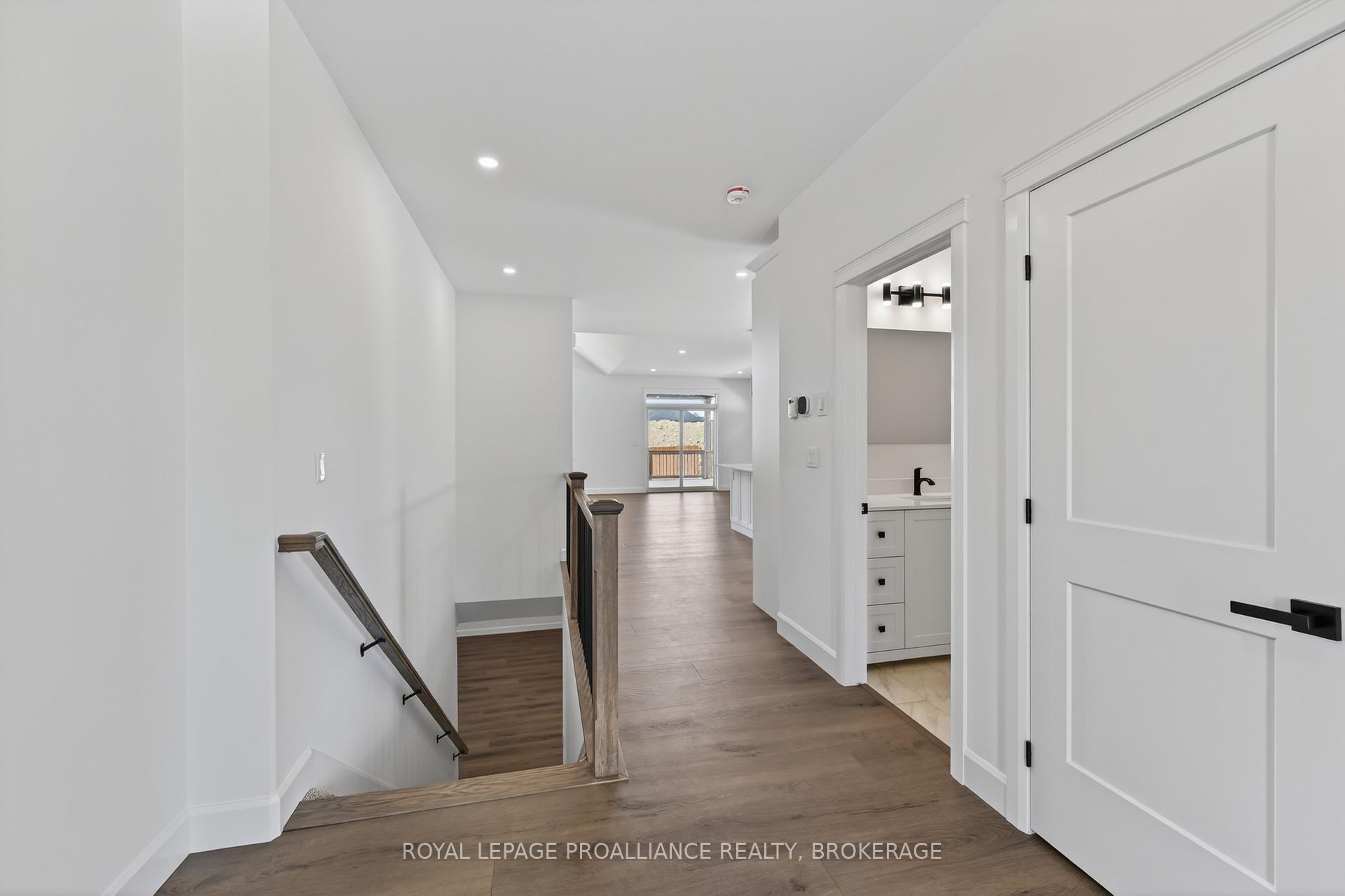 Photo 4 of 190 Jean Drive, Gananoque, Gananoque — HOMEH