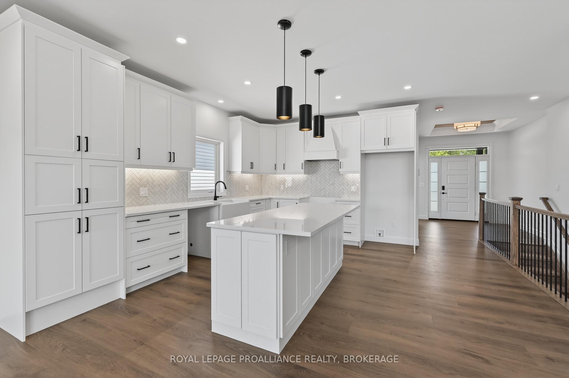 Photo 8 of 190 Jean Drive, Gananoque, Gananoque — HOMEH