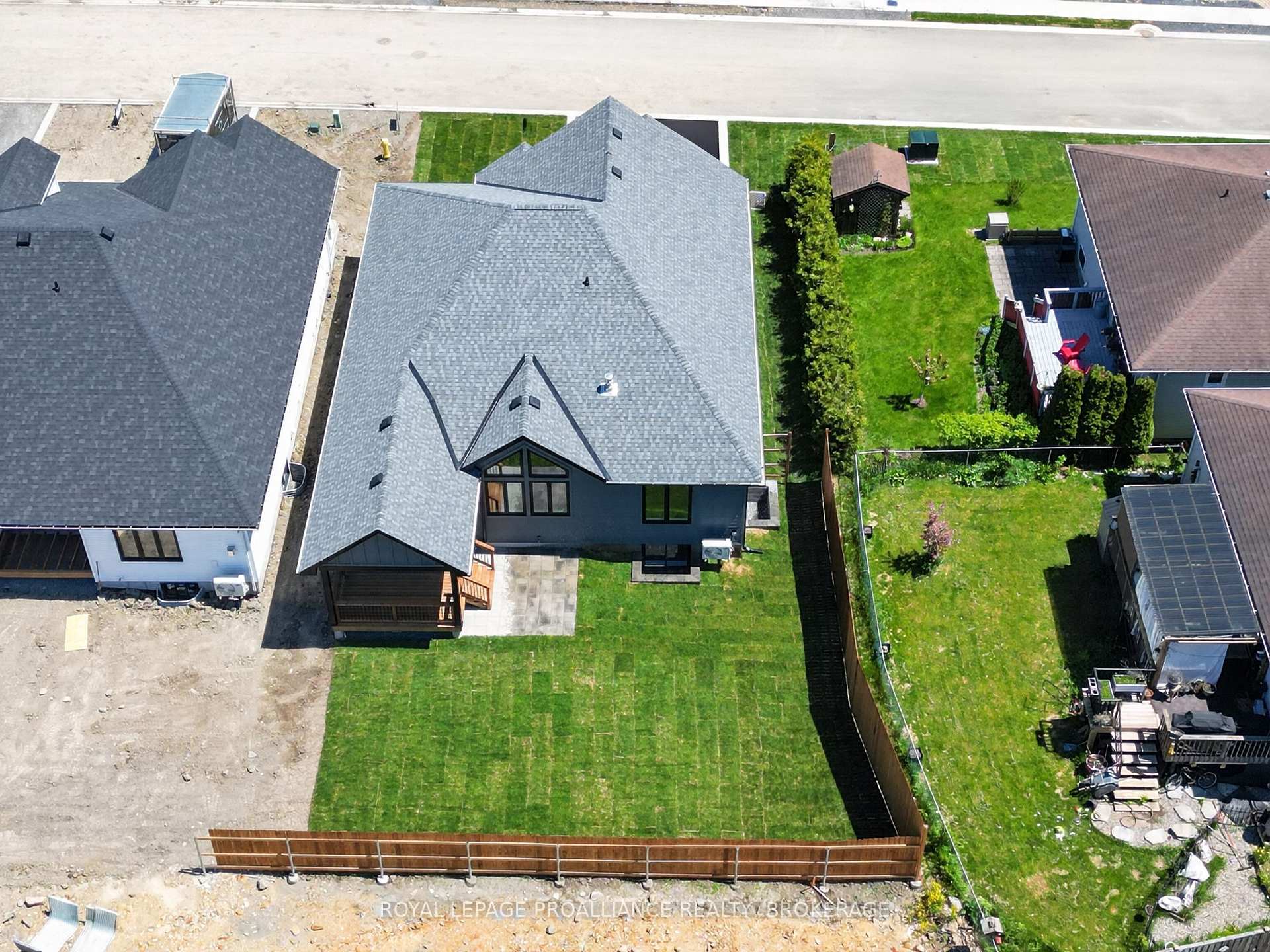 Photo 36 of 190 Jean Drive, Gananoque, Gananoque — HOMEH