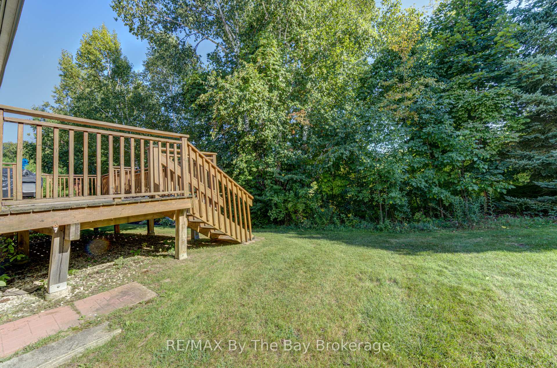 Photo 25 of 32 Green Briar Drive, Collingwood — HOMEH
