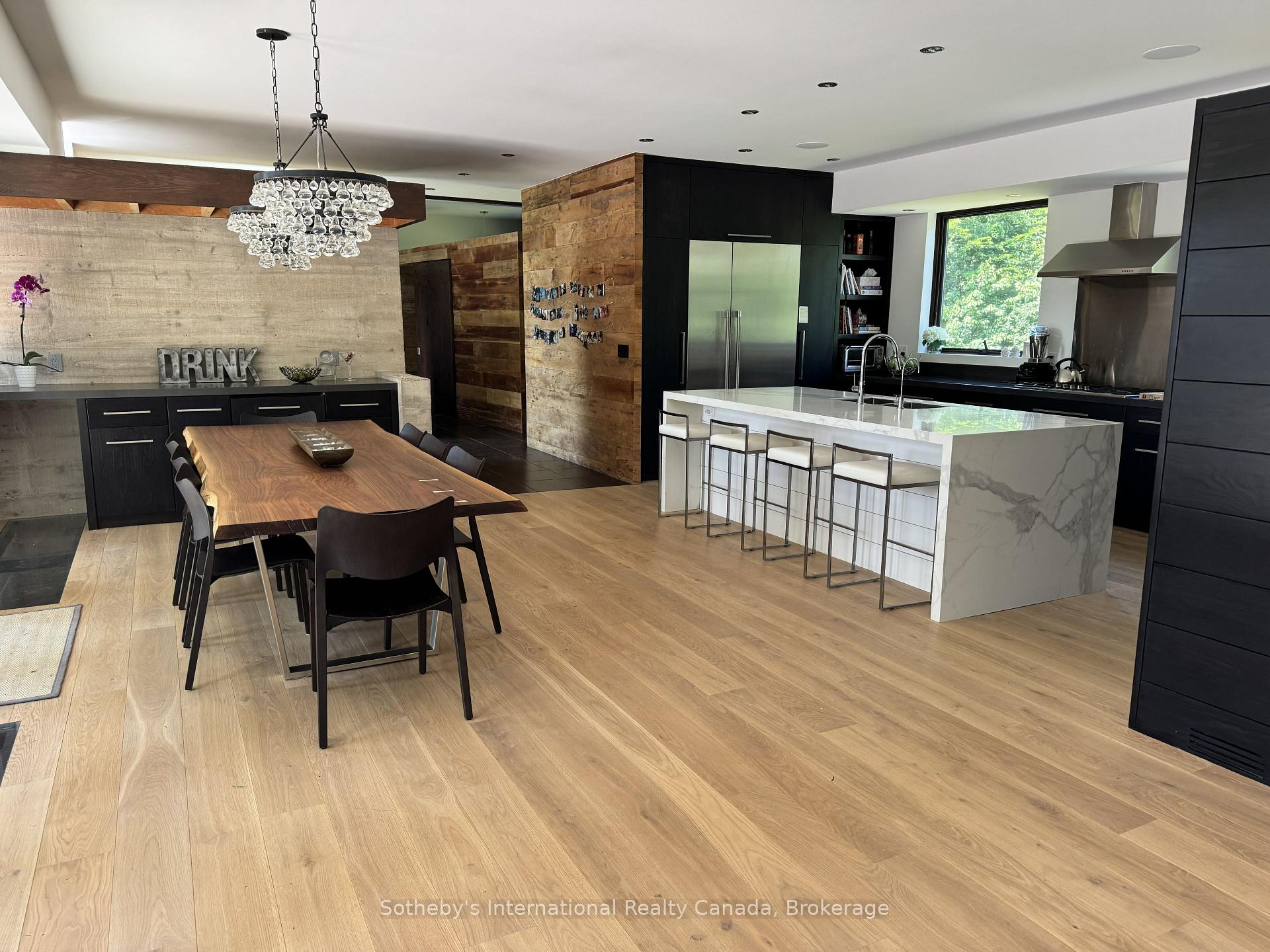 Photo 3 of 46479 Old Mail Road, Meaford — HOMEH
