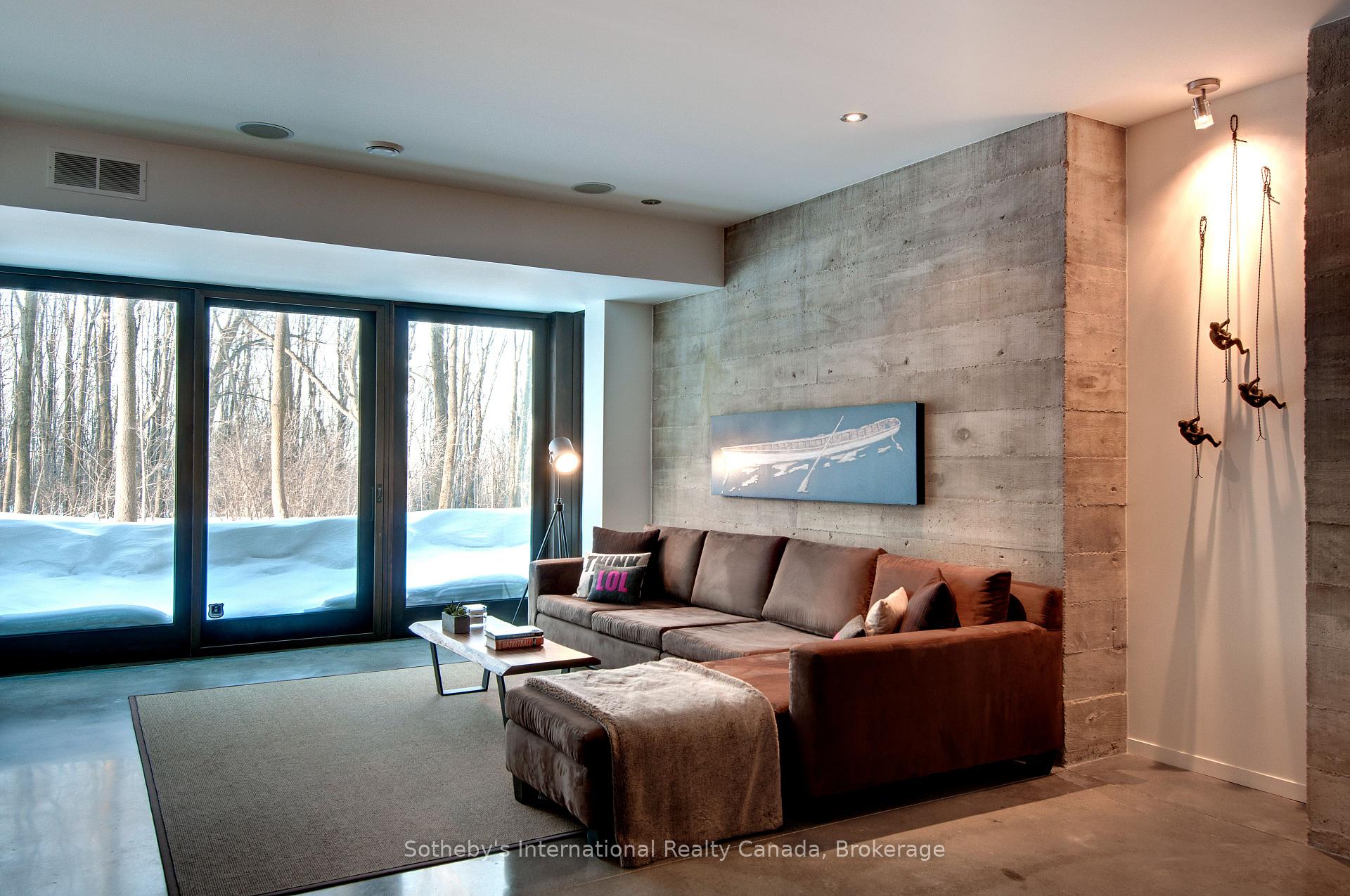 Photo 23 of 46479 Old Mail Road, Meaford — HOMEH