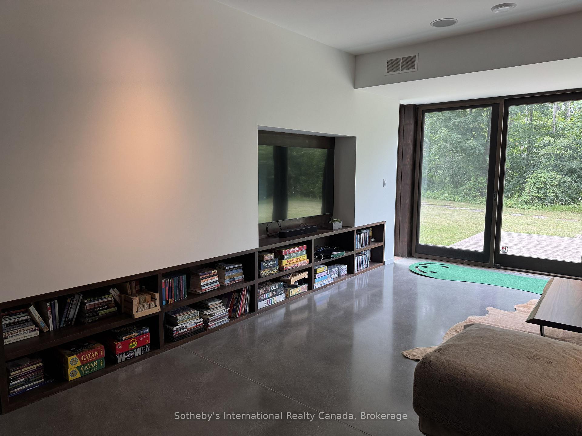 Photo 32 of 46479 Old Mail Road, Meaford — HOMEH