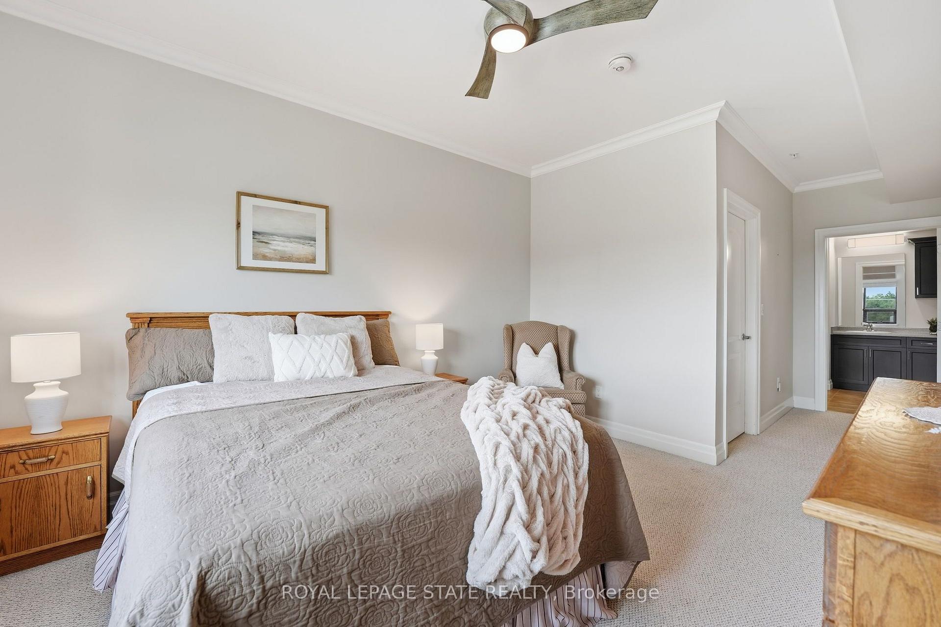 Photo 24 of Unit 309, 3290 New Street, Burlington, Roseland — HOMEH