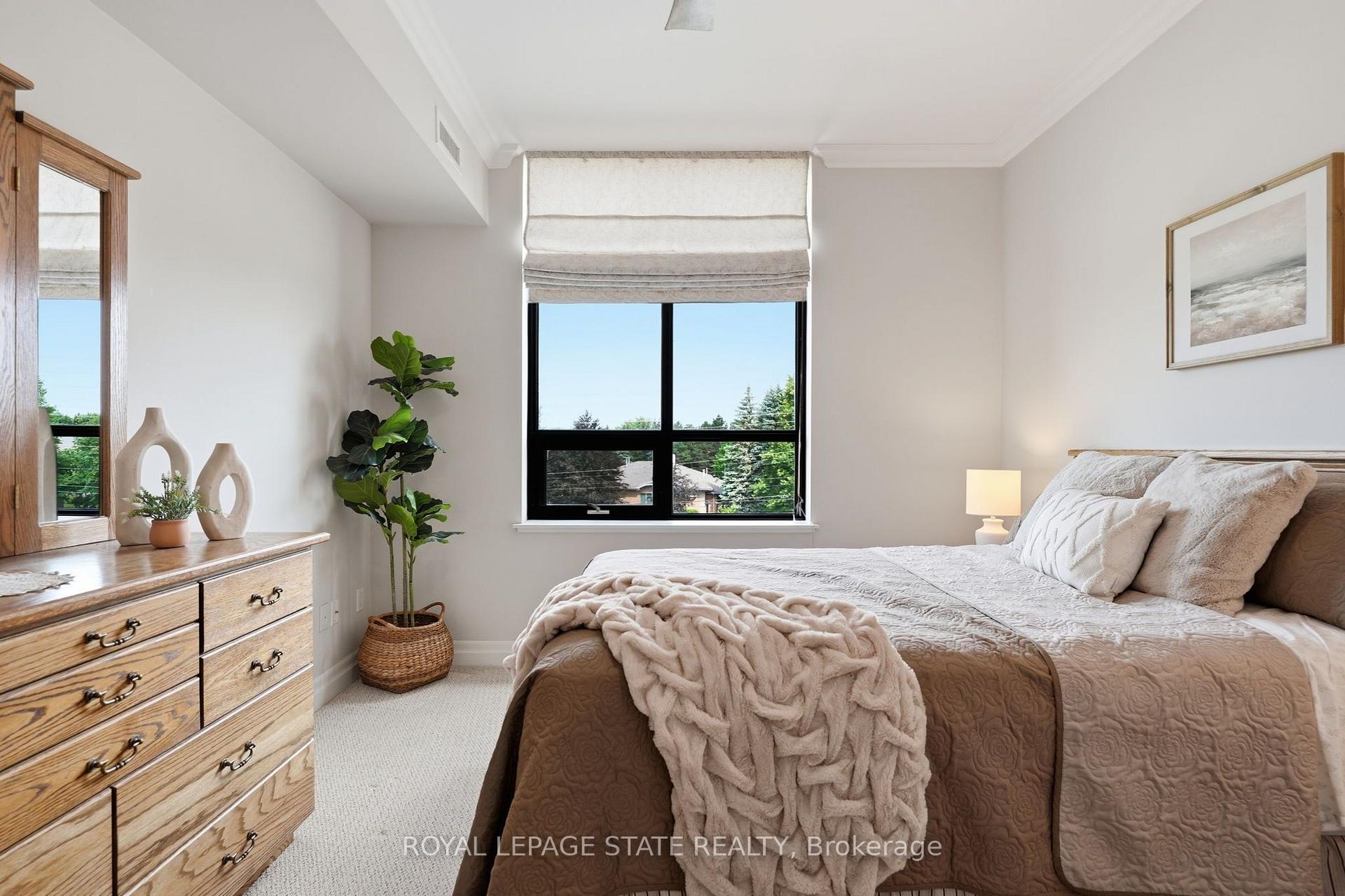 Photo 25 of Unit 309, 3290 New Street, Burlington, Roseland — HOMEH