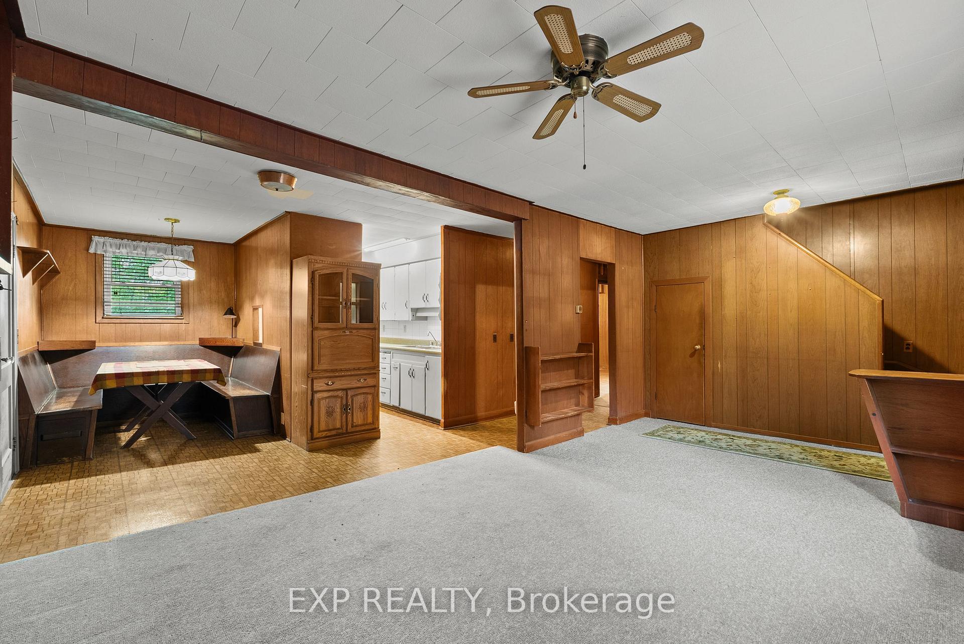 Photo 8 of 6192 Lyons Creek Road, Niagara Falls, Lyons Creek — HOMEH