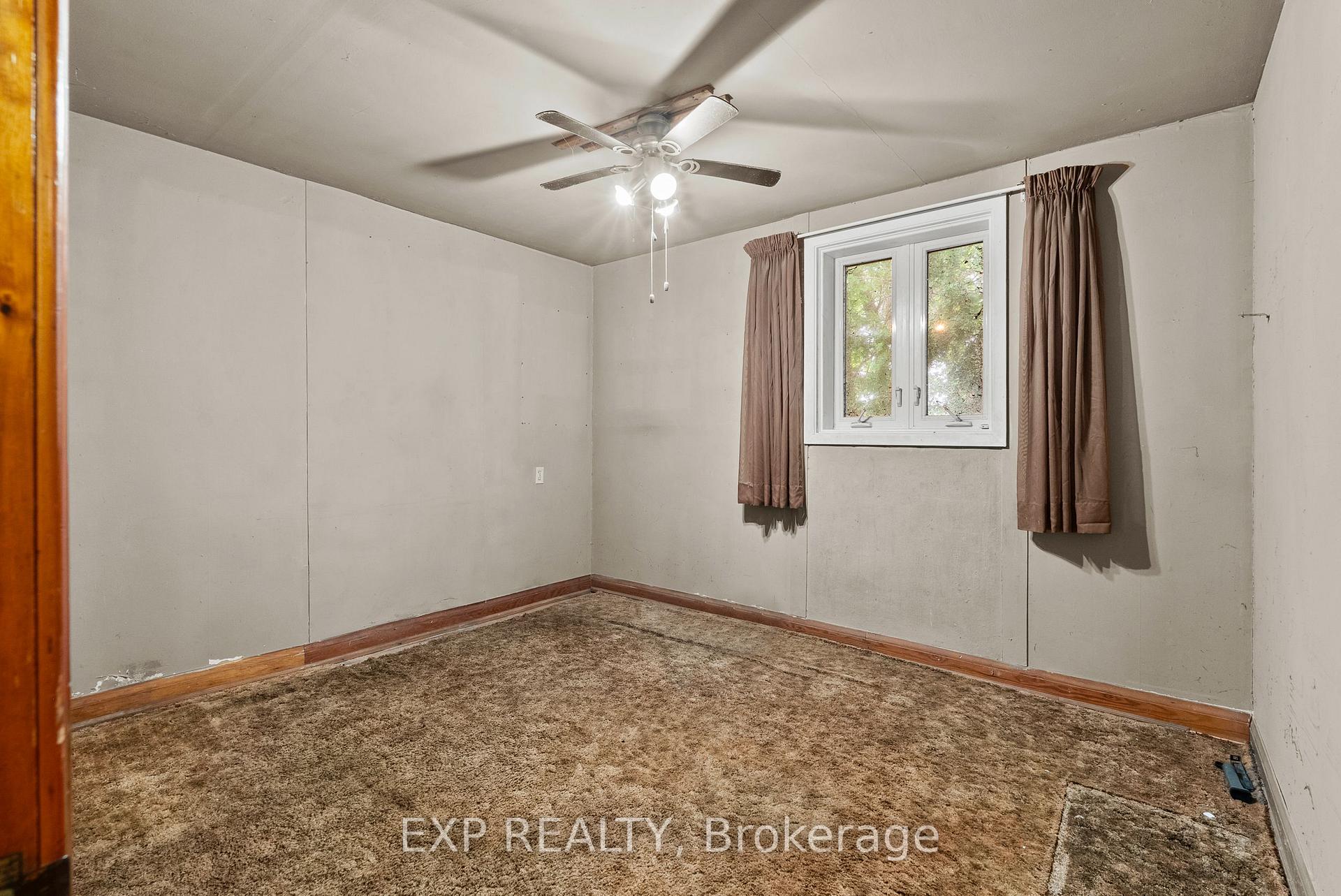 Photo 14 of 6192 Lyons Creek Road, Niagara Falls, Lyons Creek — HOMEH