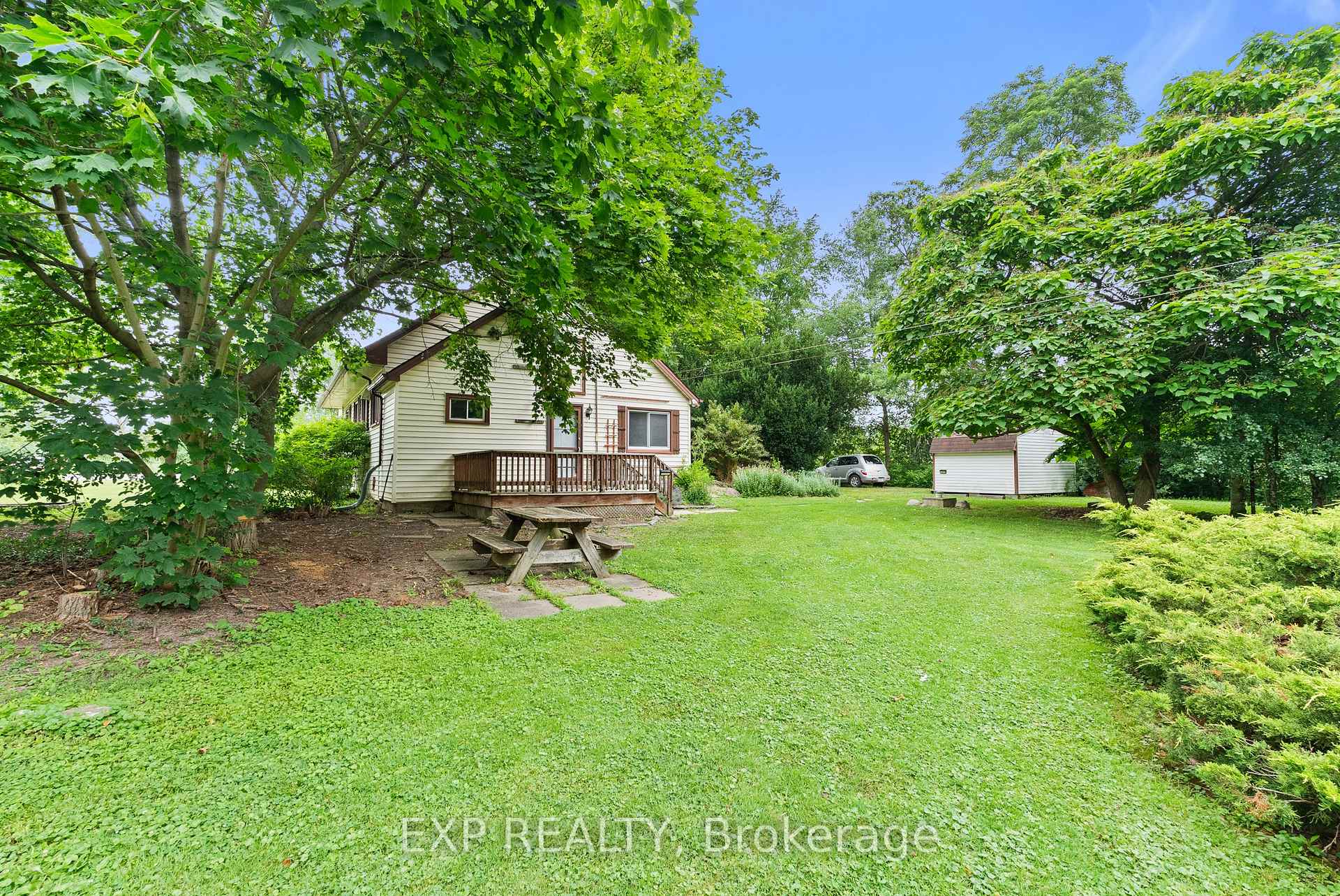 Photo 23 of 6192 Lyons Creek Road, Niagara Falls, Lyons Creek — HOMEH