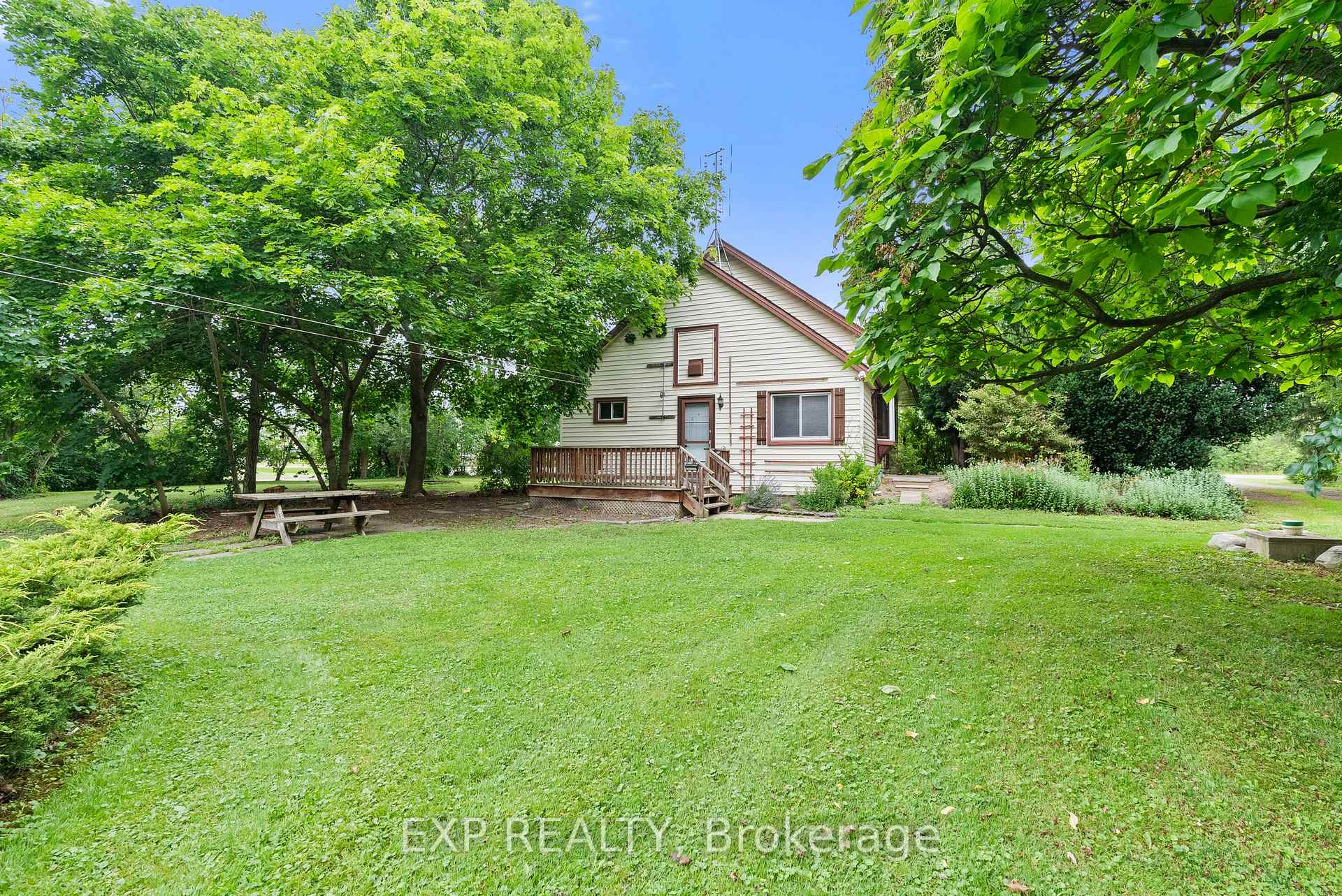 Photo 24 of 6192 Lyons Creek Road, Niagara Falls, Lyons Creek — HOMEH