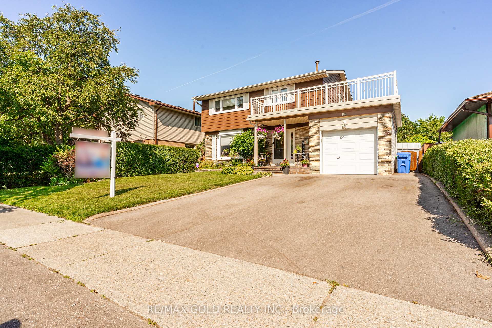 Photo 2 of 86 Clarence Street, Brampton, Bram East — HOMEH