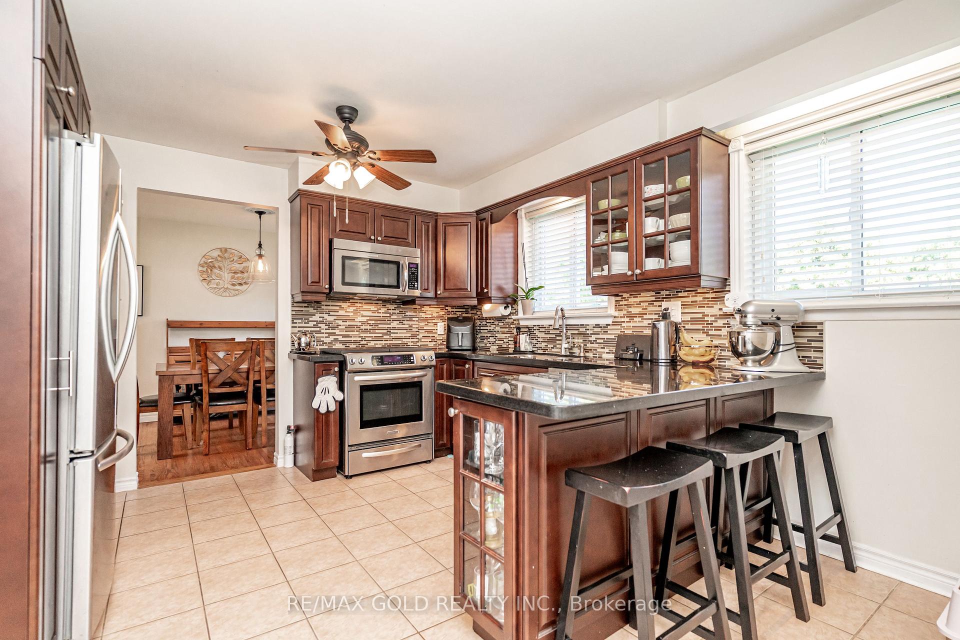 Photo 15 of 86 Clarence Street, Brampton, Bram East — HOMEH