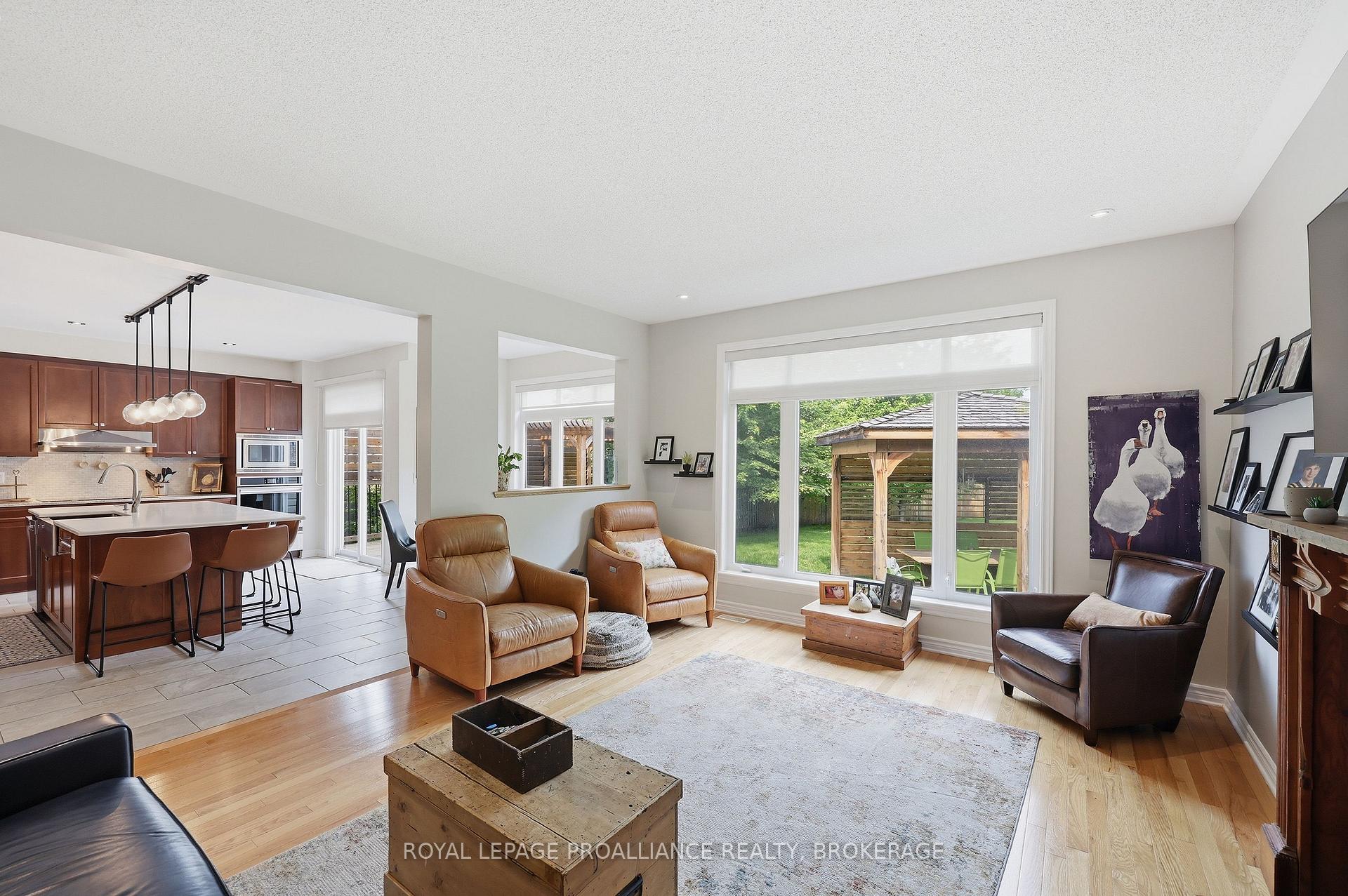 Photo 16 of 654 Fieldstone Drive, Kingston, Kingston East (Incl Barret Crt) — HOMEH