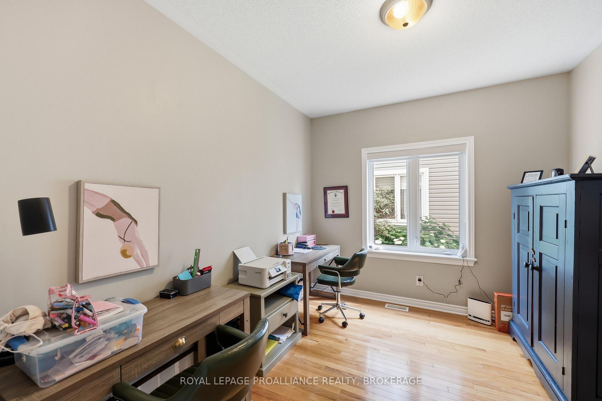 Photo 17 of 654 Fieldstone Drive, Kingston, Kingston East (Incl Barret Crt) — HOMEH