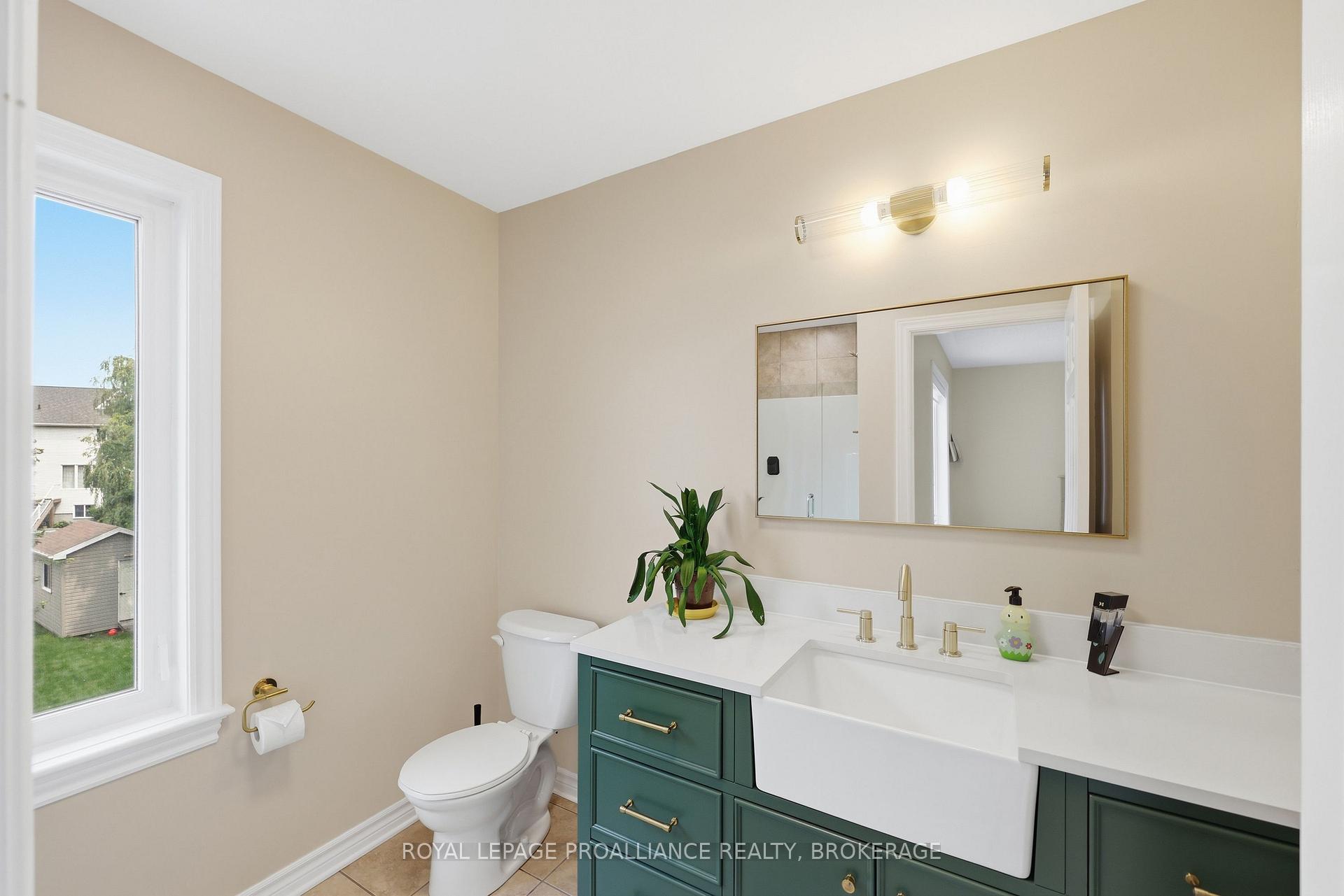 Photo 27 of 654 Fieldstone Drive, Kingston, Kingston East (Incl Barret Crt) — HOMEH