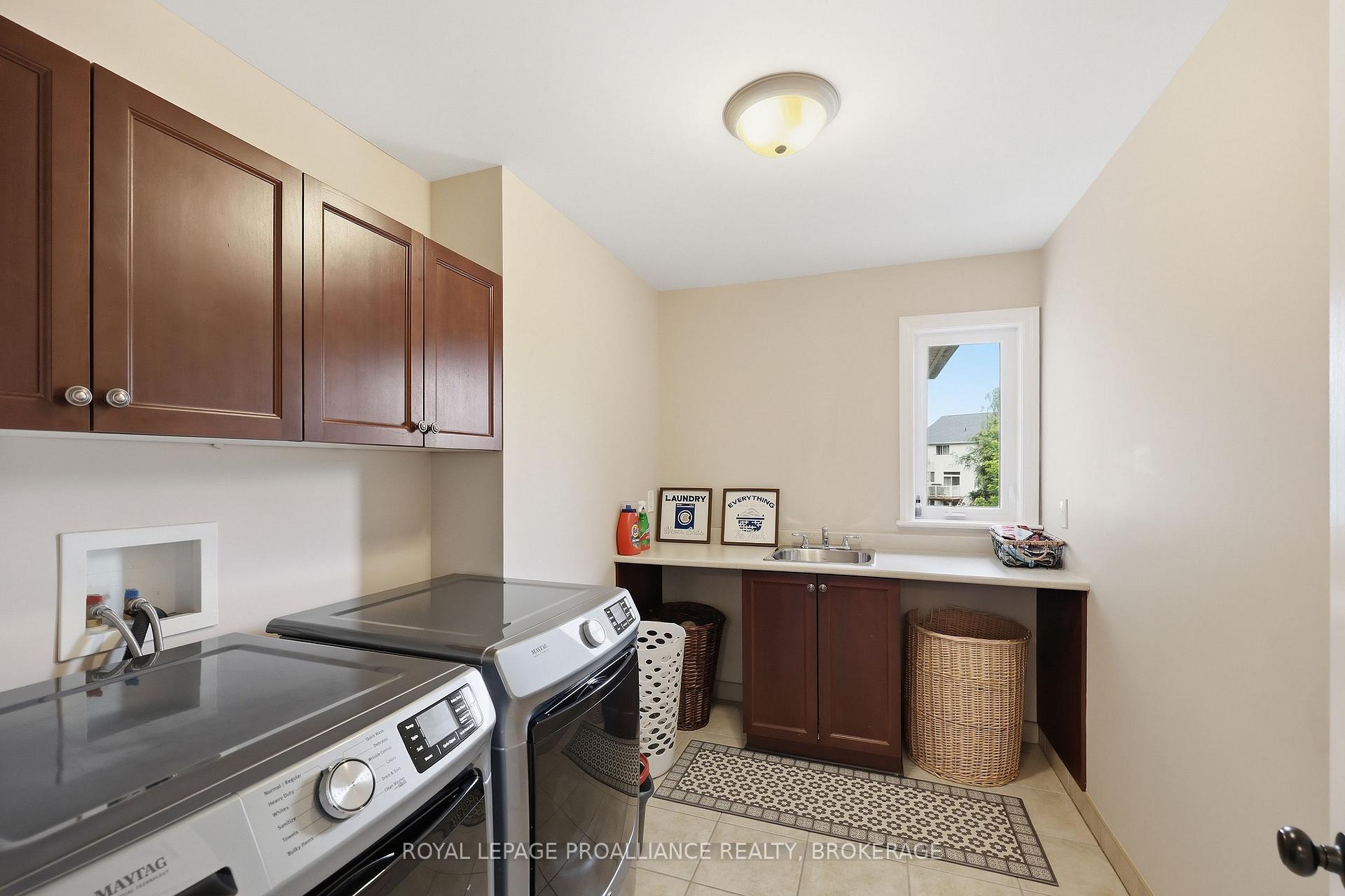 Photo 35 of 654 Fieldstone Drive, Kingston, Kingston East (Incl Barret Crt) — HOMEH