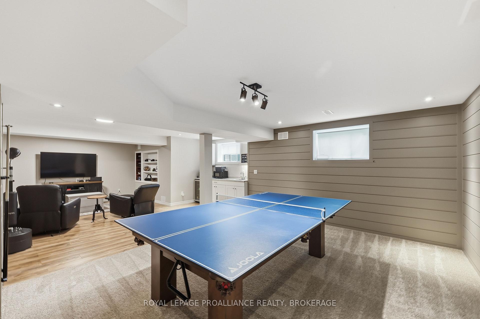 Photo 41 of 654 Fieldstone Drive, Kingston, Kingston East (Incl Barret Crt) — HOMEH