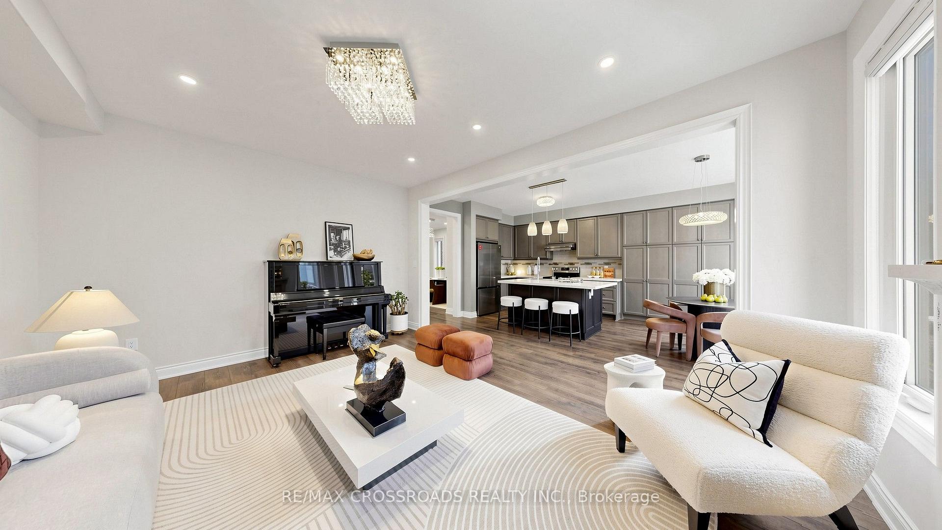 Photo 18 of 18 Beckett Avenue, Markham, Berczy — HOMEH