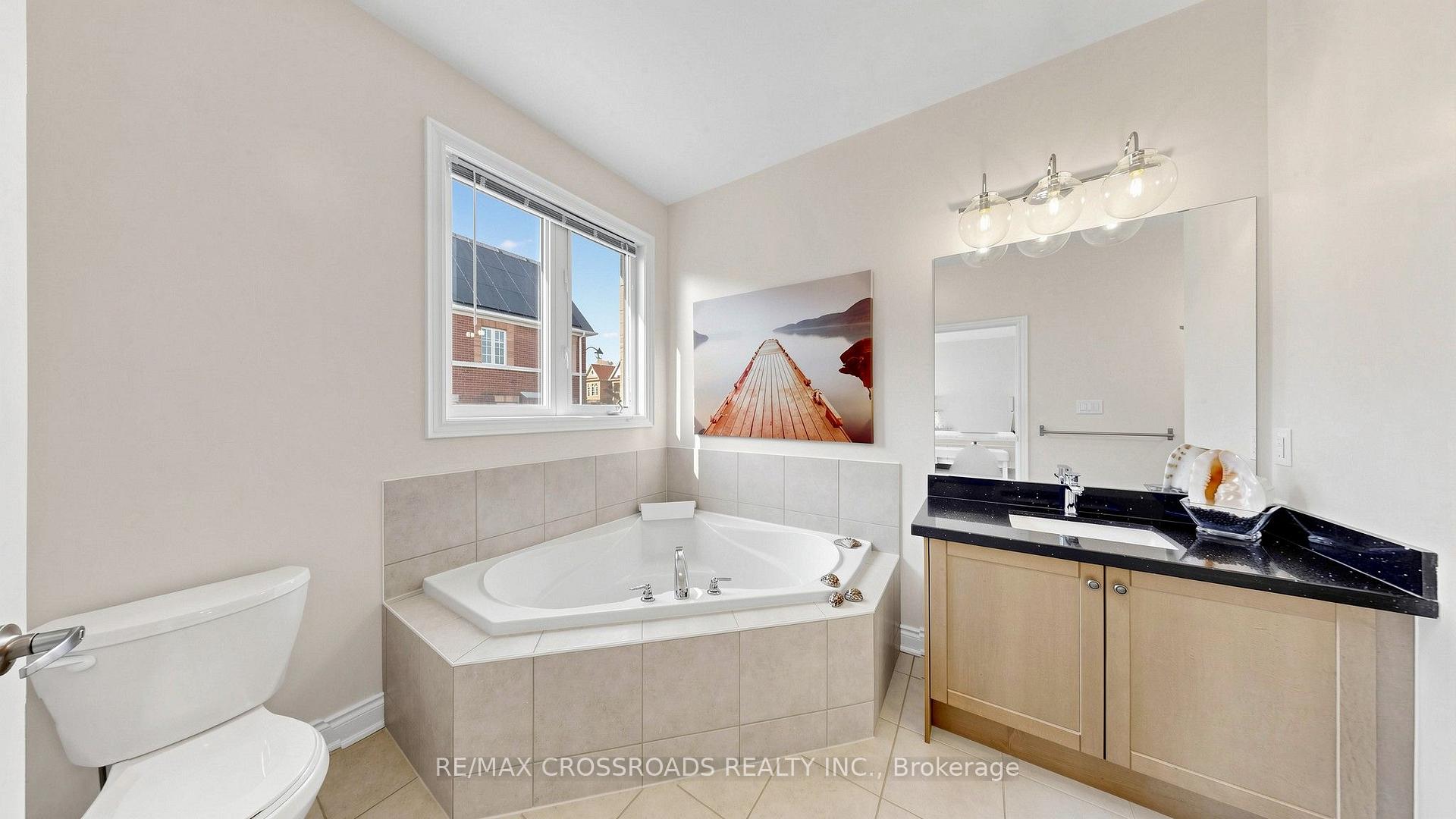Photo 26 of 18 Beckett Avenue, Markham, Berczy — HOMEH