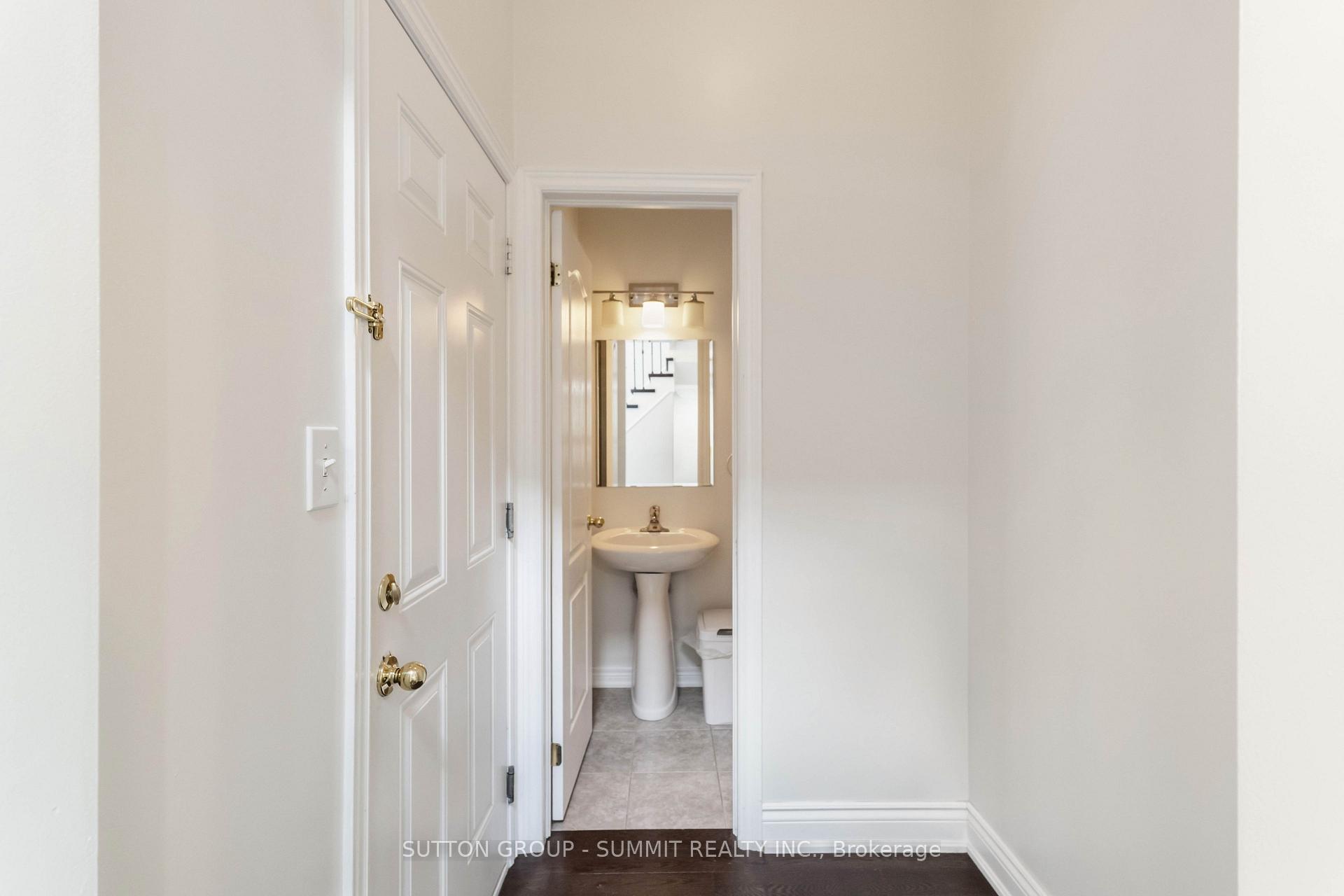 Photo 9 of 74 Cole Street, Hamilton, Waterdown — HOMEH
