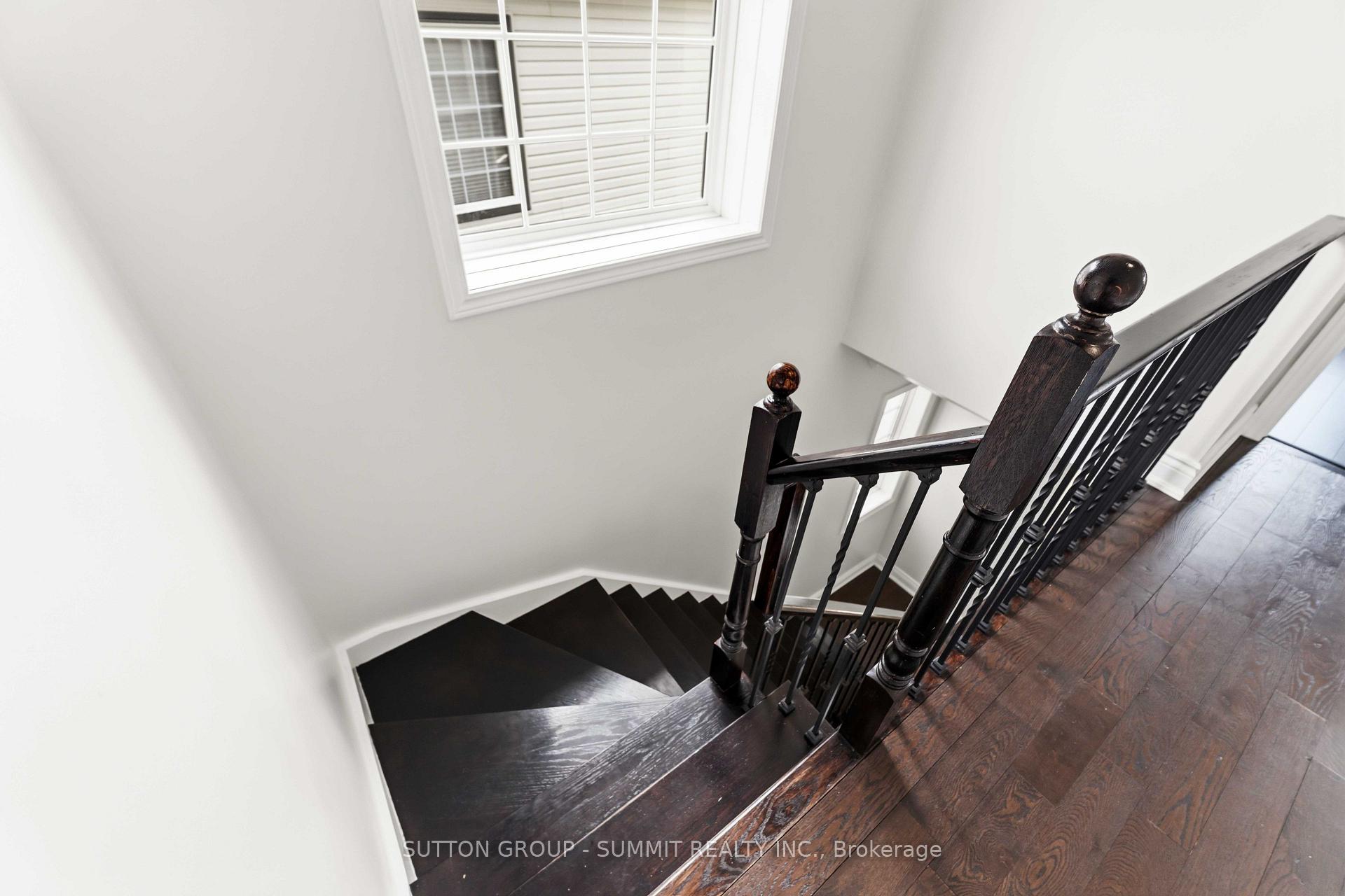 Photo 11 of 74 Cole Street, Hamilton, Waterdown — HOMEH