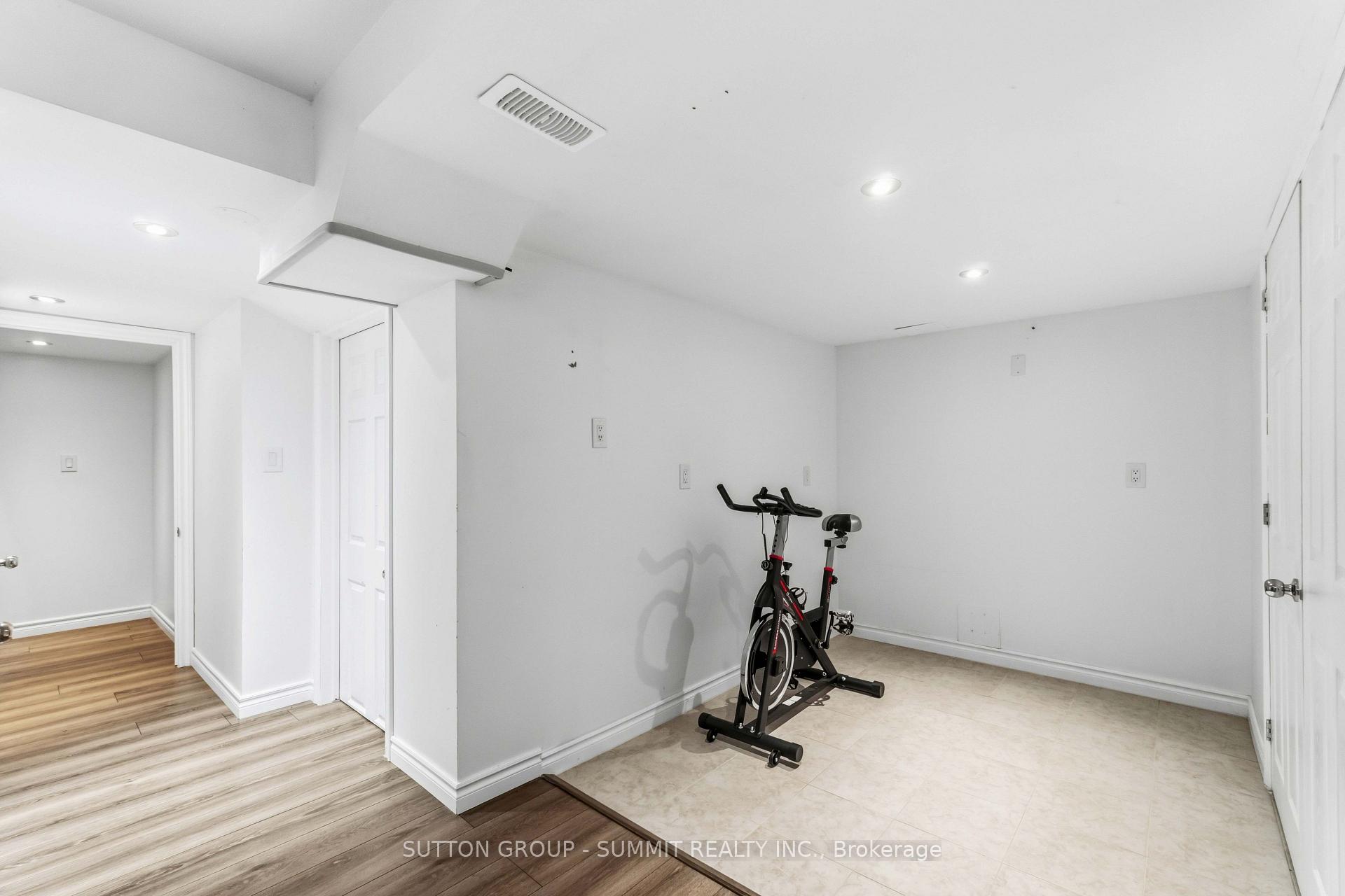Photo 22 of 74 Cole Street, Hamilton, Waterdown — HOMEH