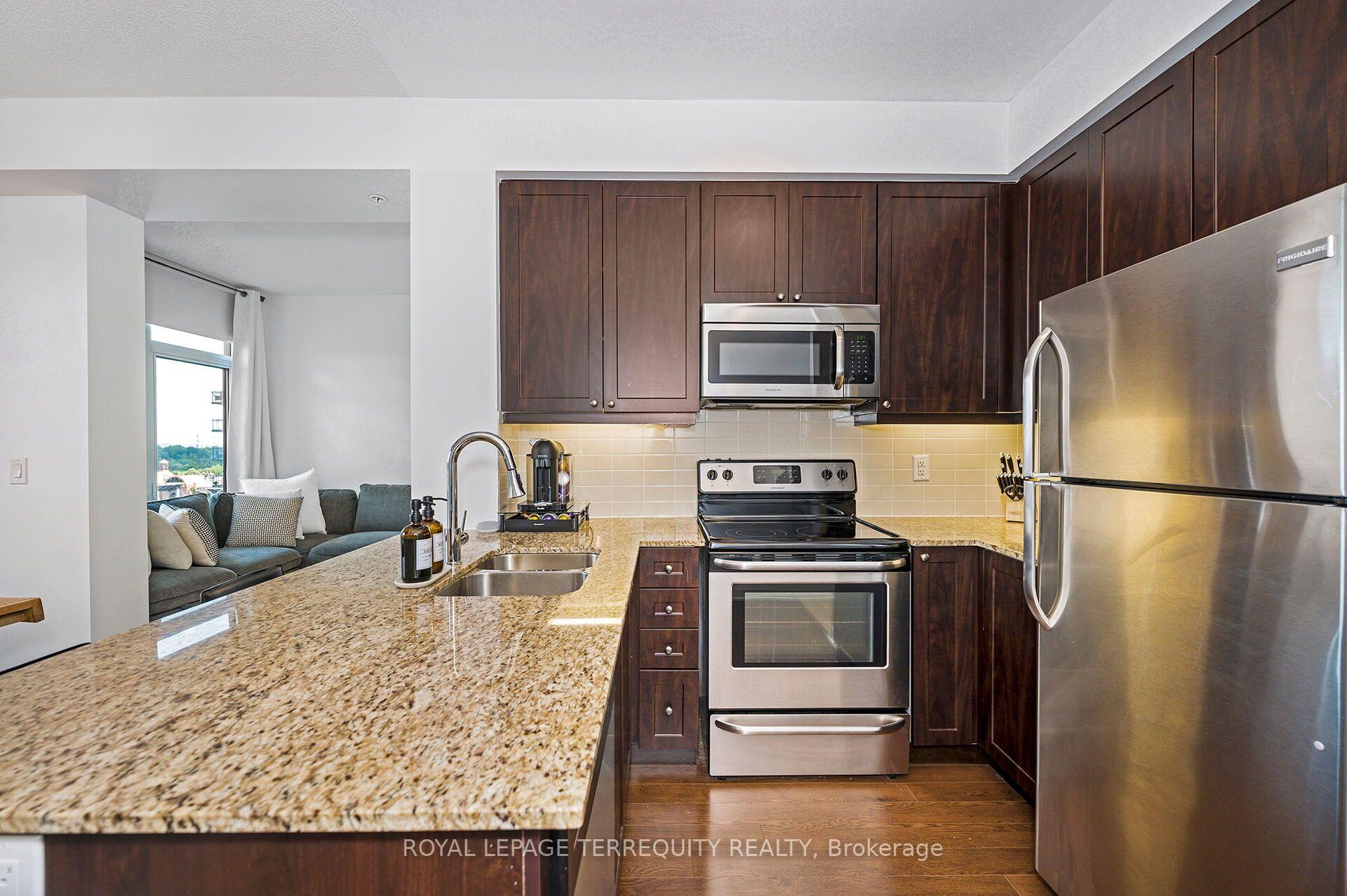 Photo 10 of Unit 709, 12 Woodstream Boulevard, Vaughan, Vaughan Grove — HOMEH