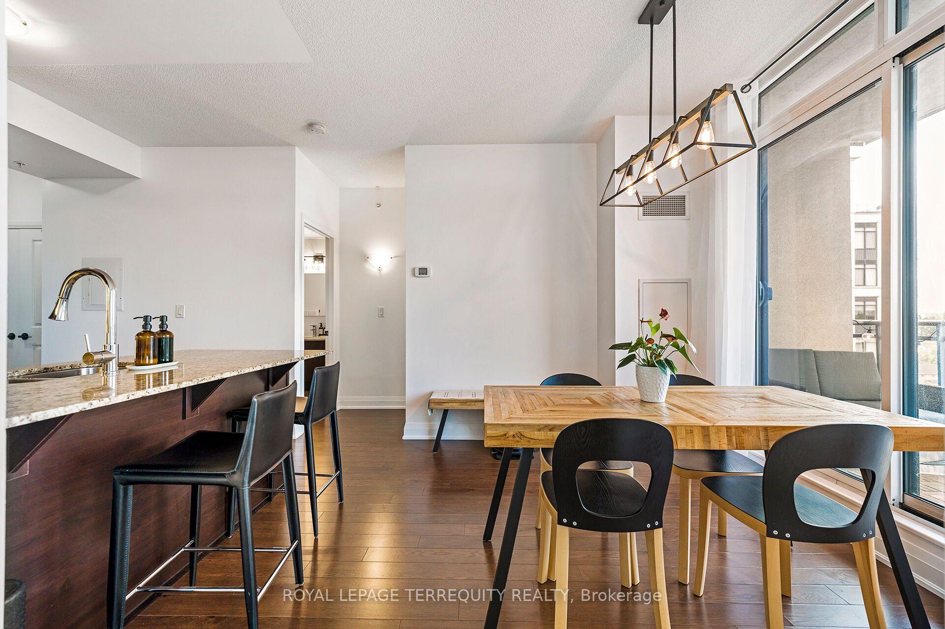 Photo 13 of Unit 709, 12 Woodstream Boulevard, Vaughan, Vaughan Grove — HOMEH