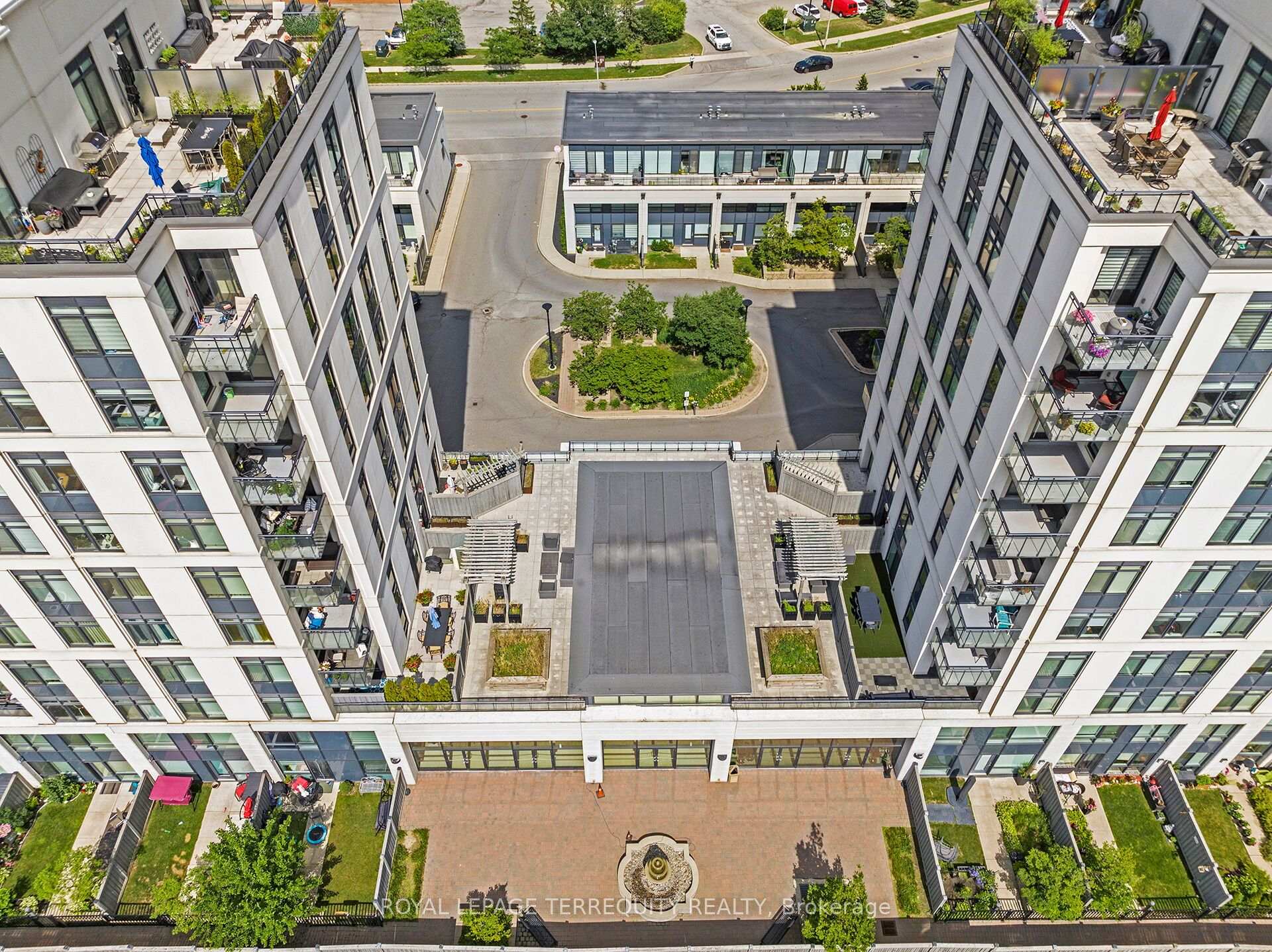 Photo 33 of Unit 709, 12 Woodstream Boulevard, Vaughan, Vaughan Grove — HOMEH