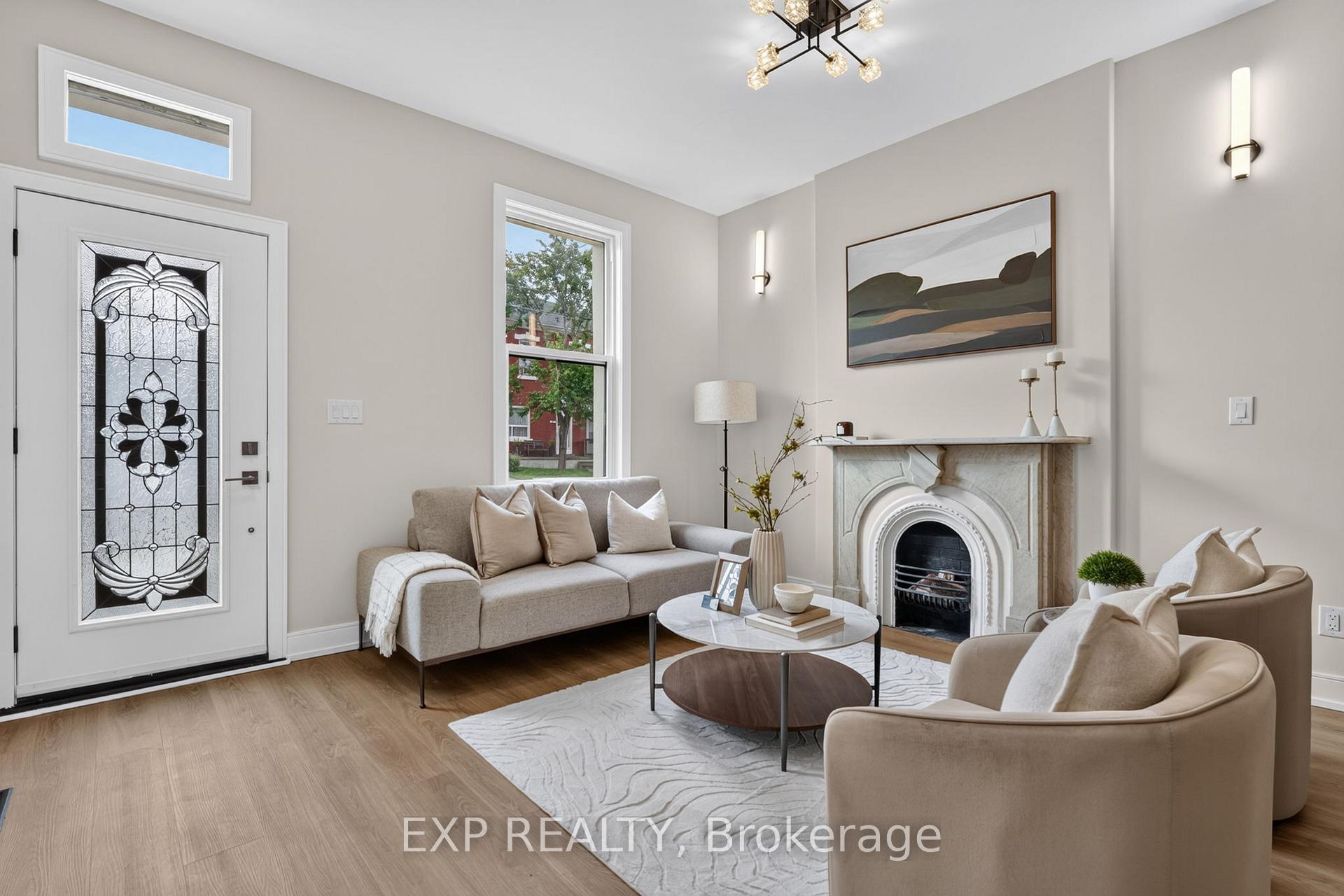 Photo 5 of 118 Cathcart Street N, Hamilton, Beasley — HOMEH