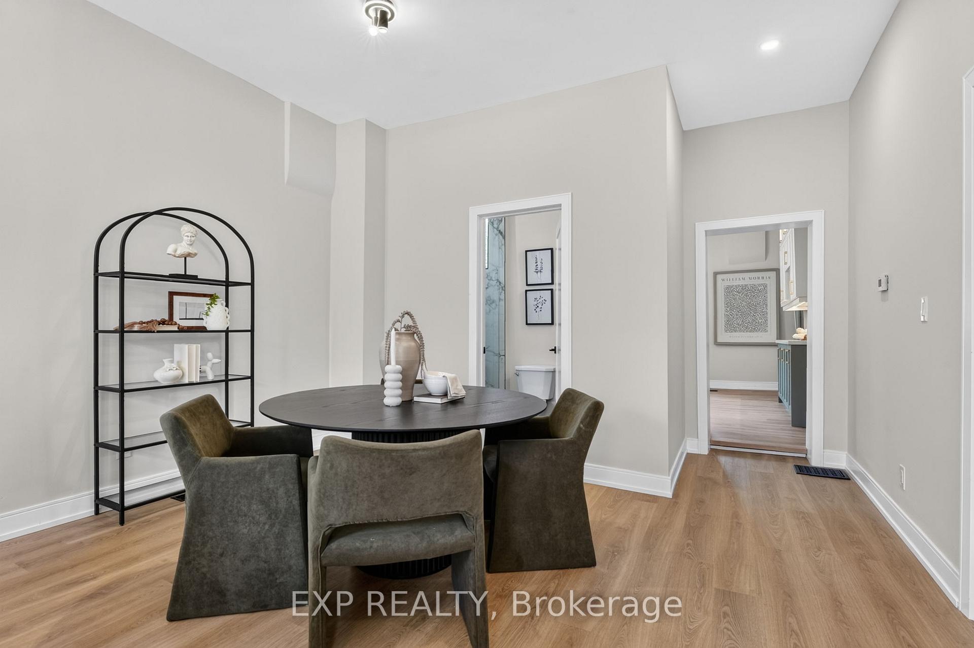 Photo 11 of 118 Cathcart Street N, Hamilton, Beasley — HOMEH